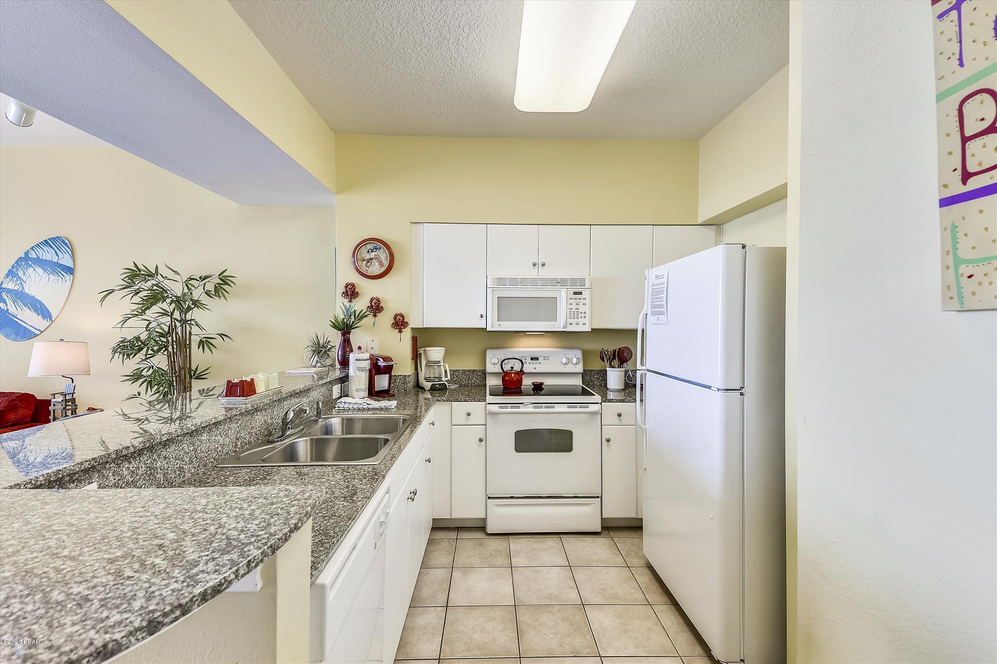 Shores Of Panama - Residential