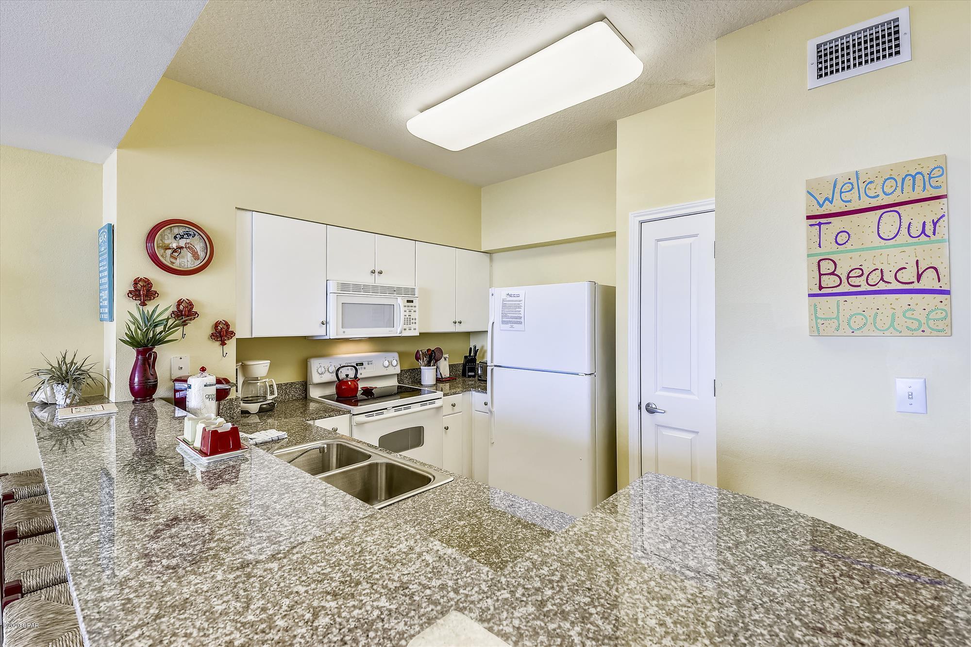 Shores Of Panama - Residential