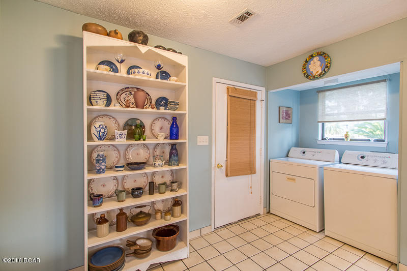 North Lagoon Oaks 5th - Residential