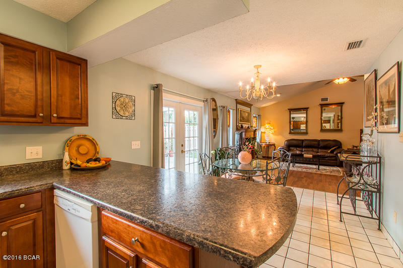 North Lagoon Oaks 5th - Residential