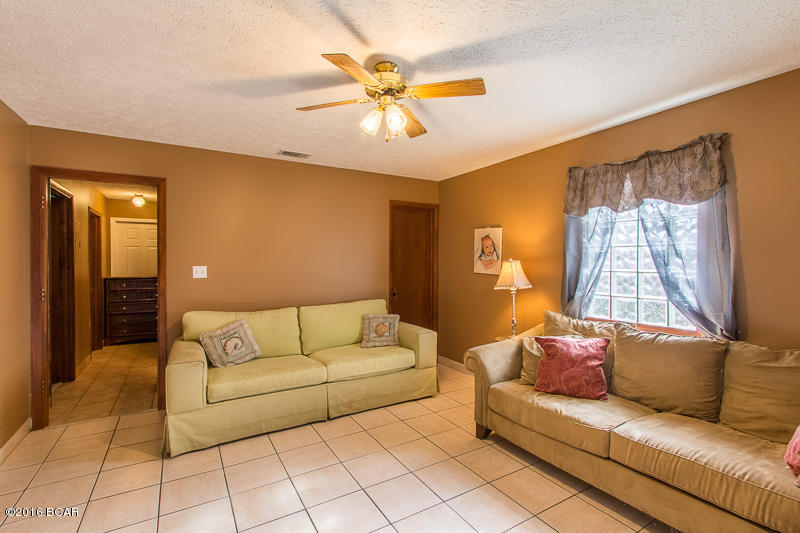 North Lagoon Oaks 5th - Residential