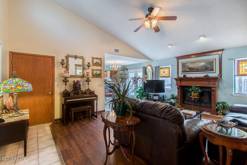 North Lagoon Oaks 5th - Residential