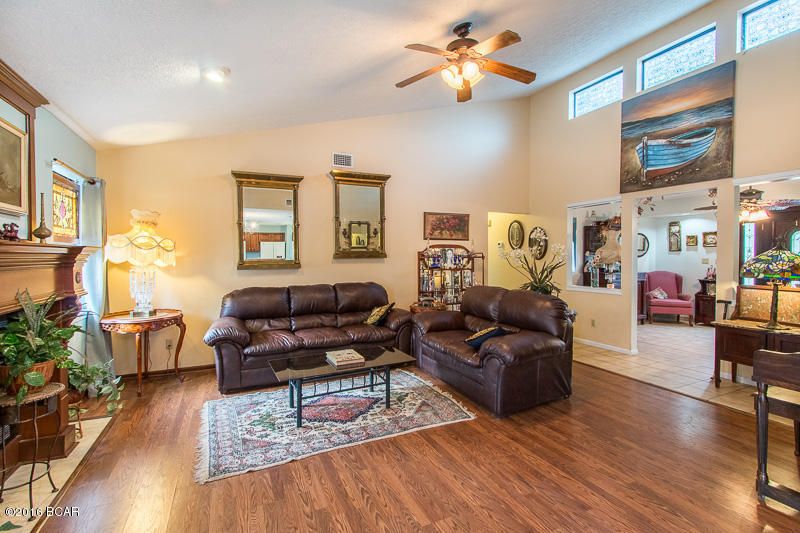 North Lagoon Oaks 5th - Residential