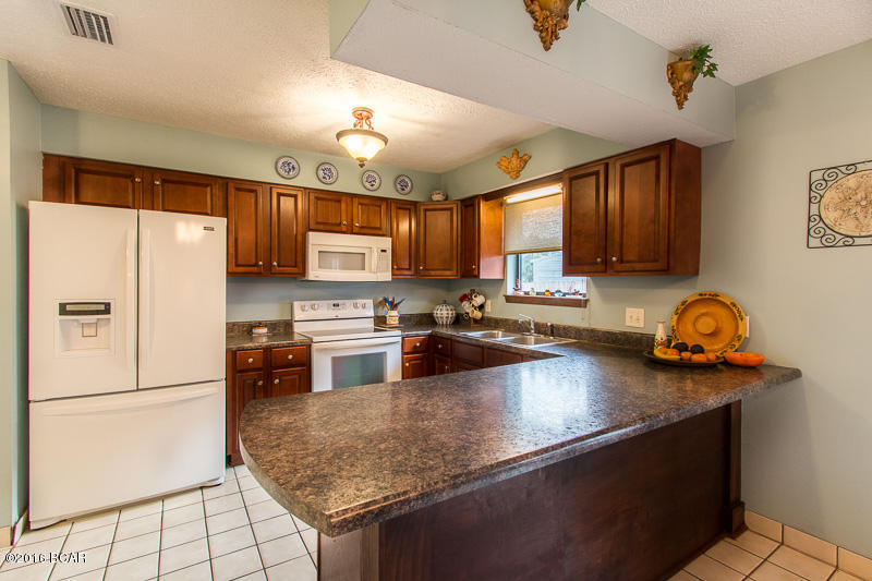 North Lagoon Oaks 5th - Residential