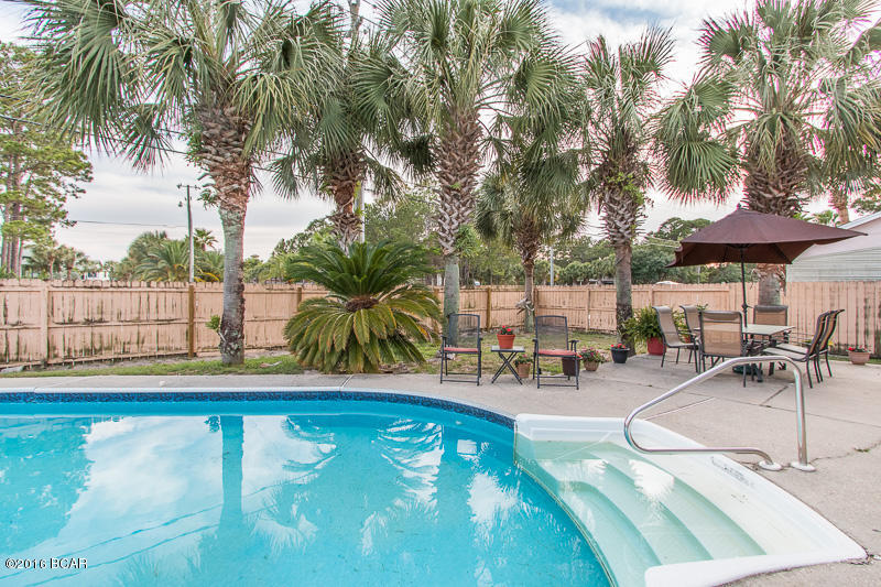 North Lagoon Oaks 5th - Residential