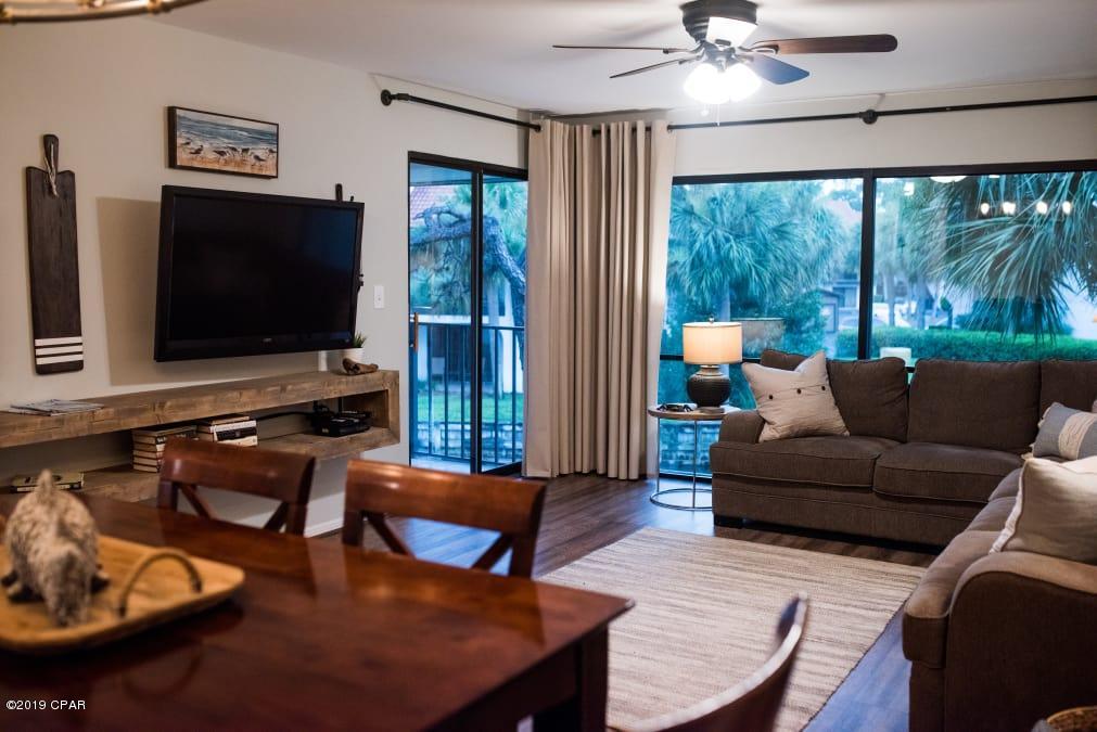 Edgewater Golf Villas V-C - Residential