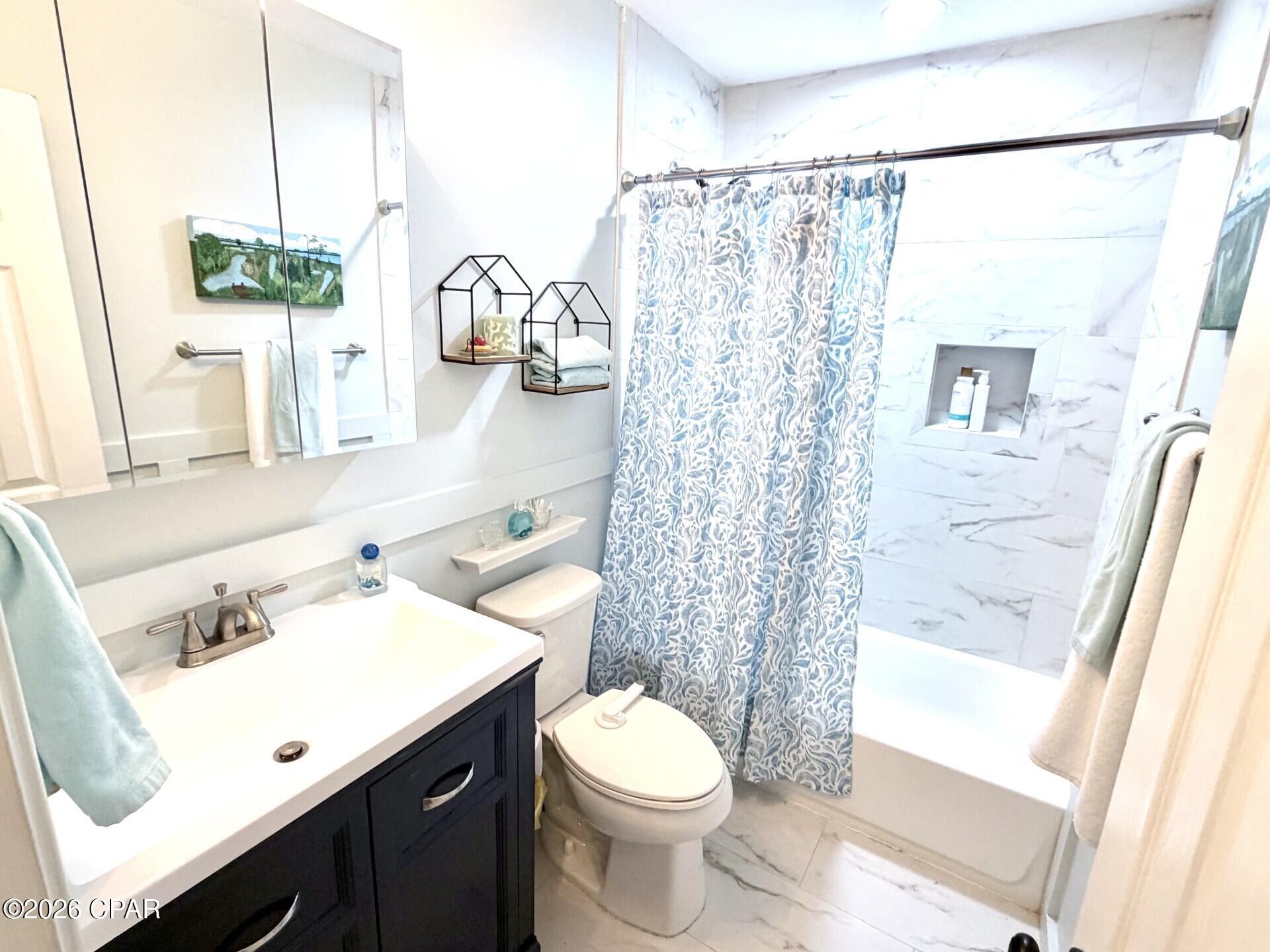 Bay Front Unit 6 - Residential