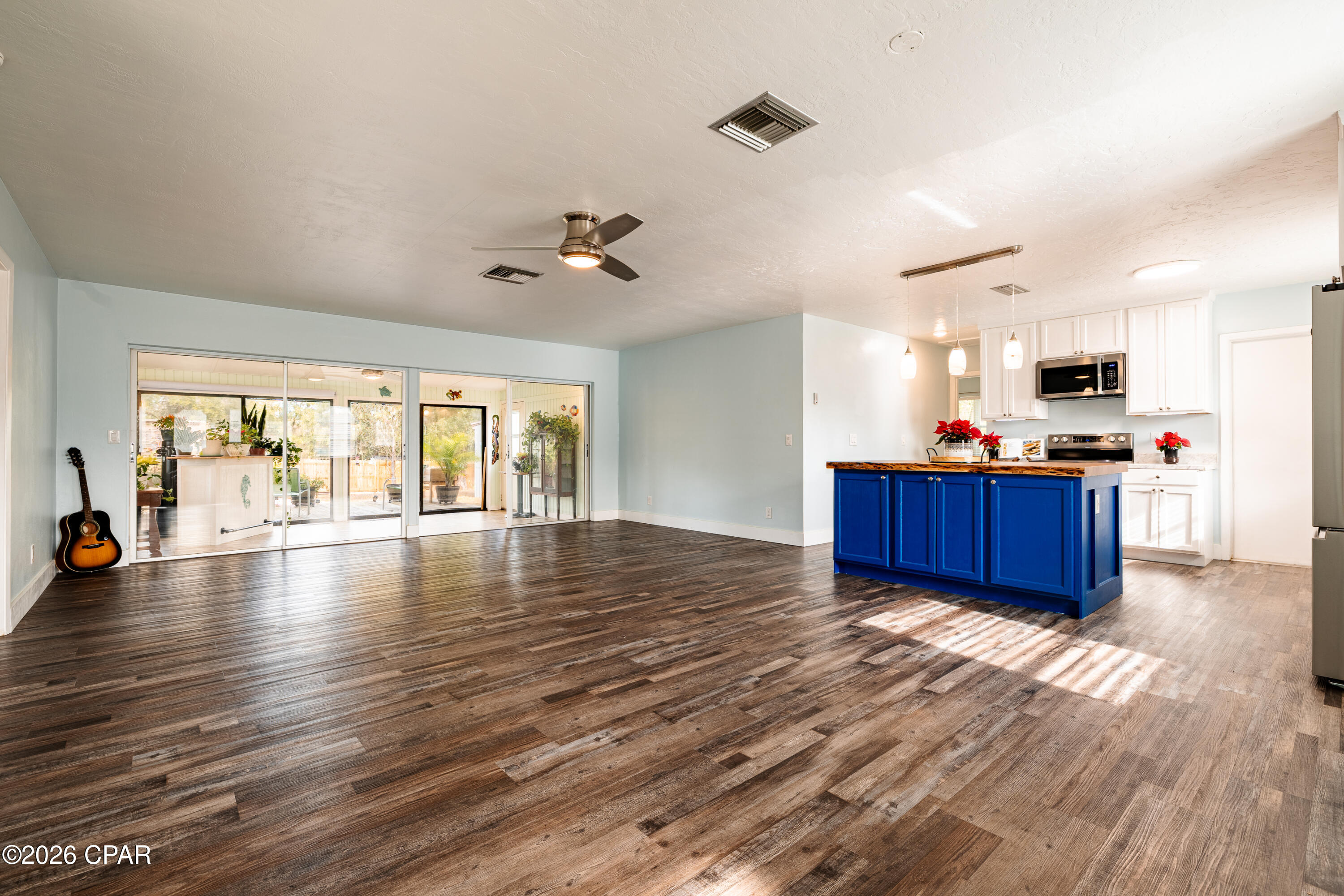 Sunny Hills Unit 1 - Residential