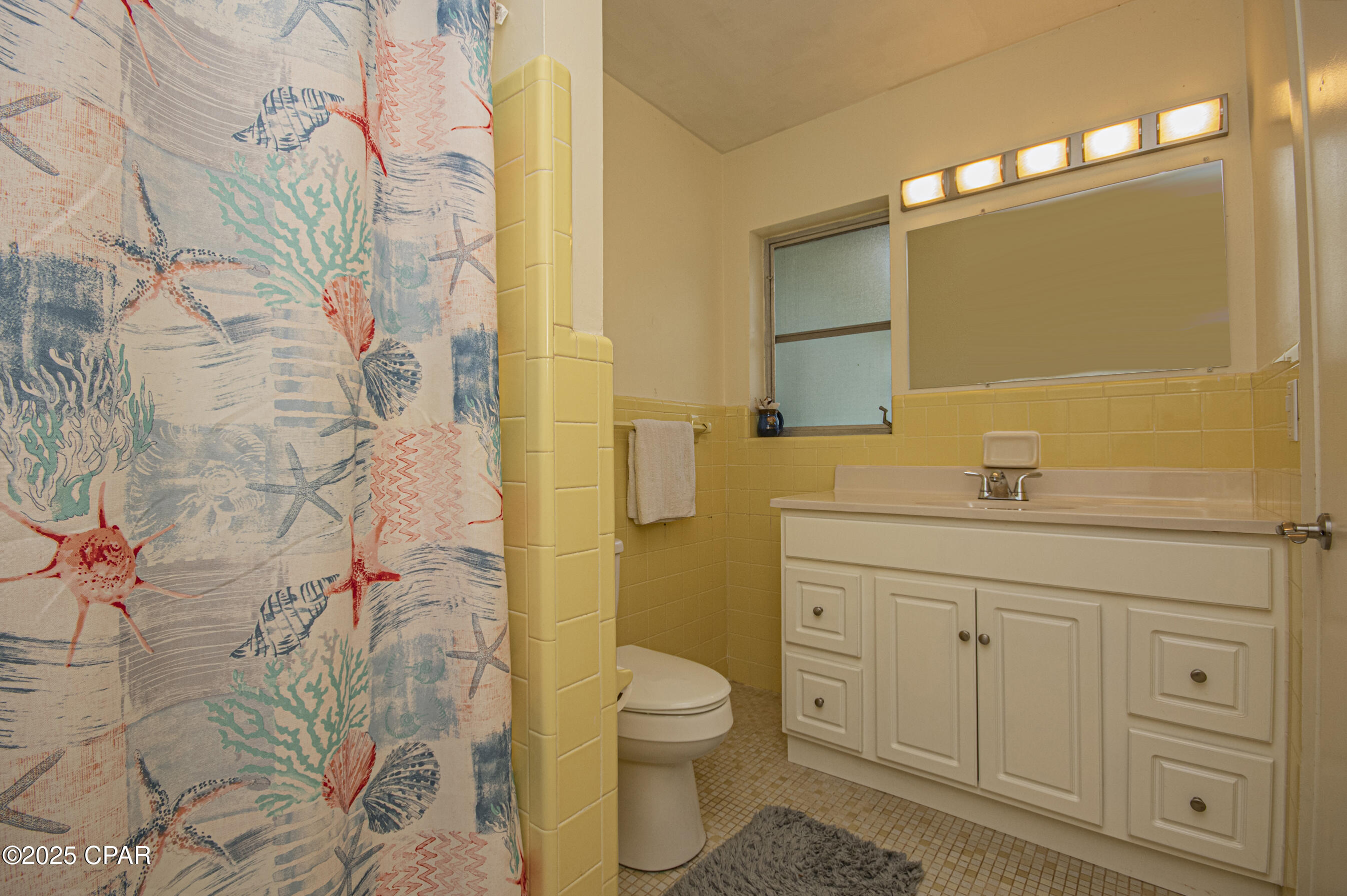 Sunny Hills Unit 1 - Residential