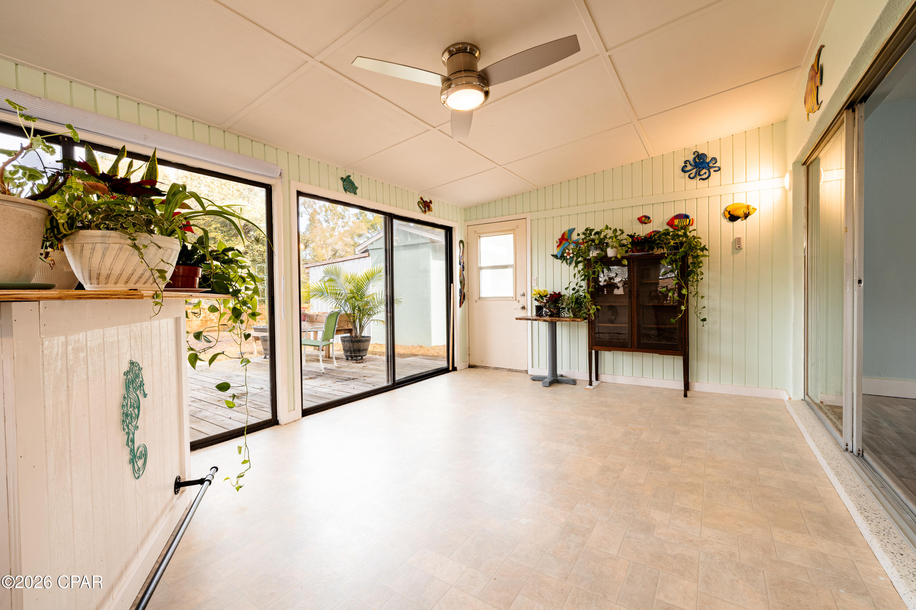 Sunny Hills Unit 1 - Residential