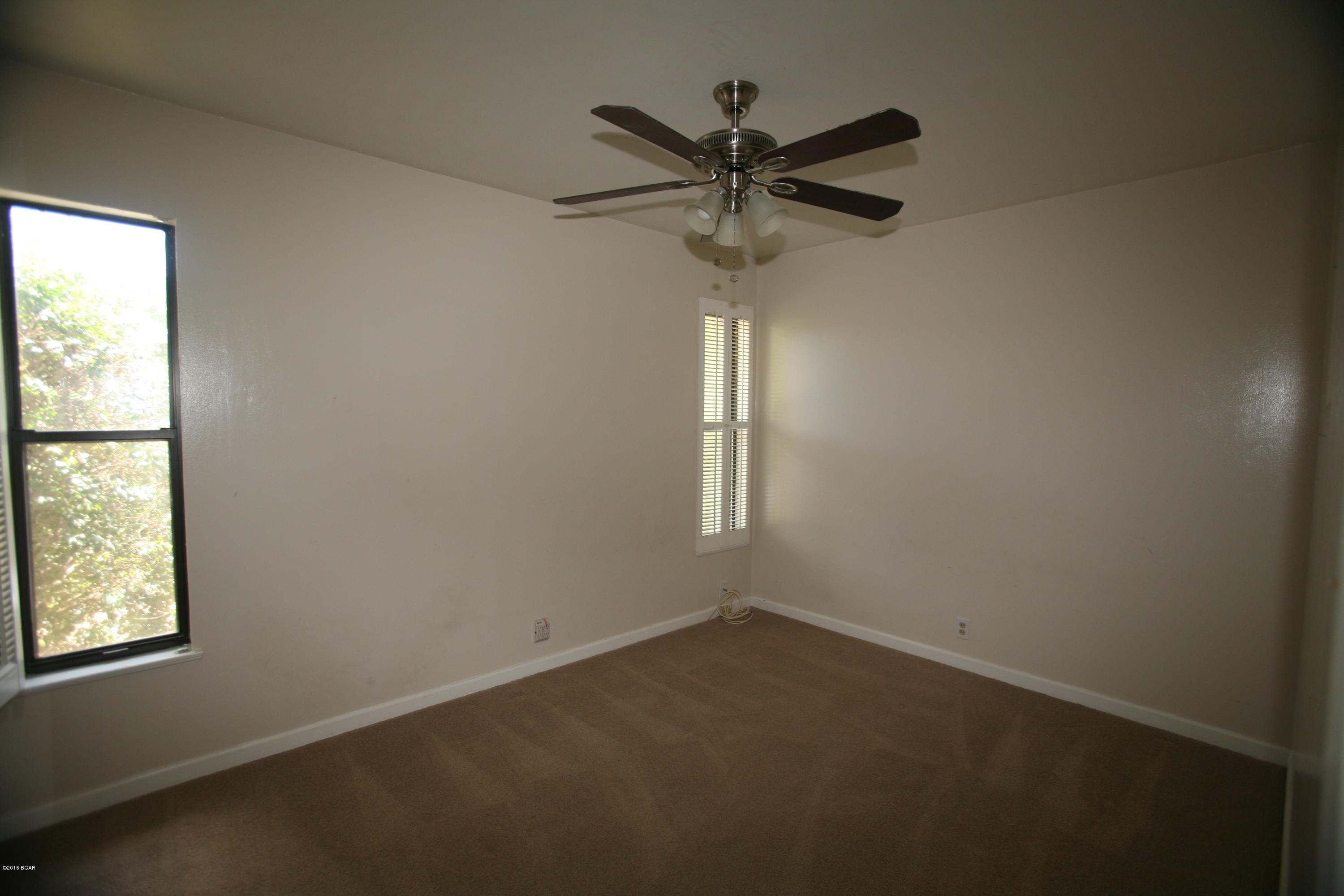 Woodlawn Unit 1 - Residential