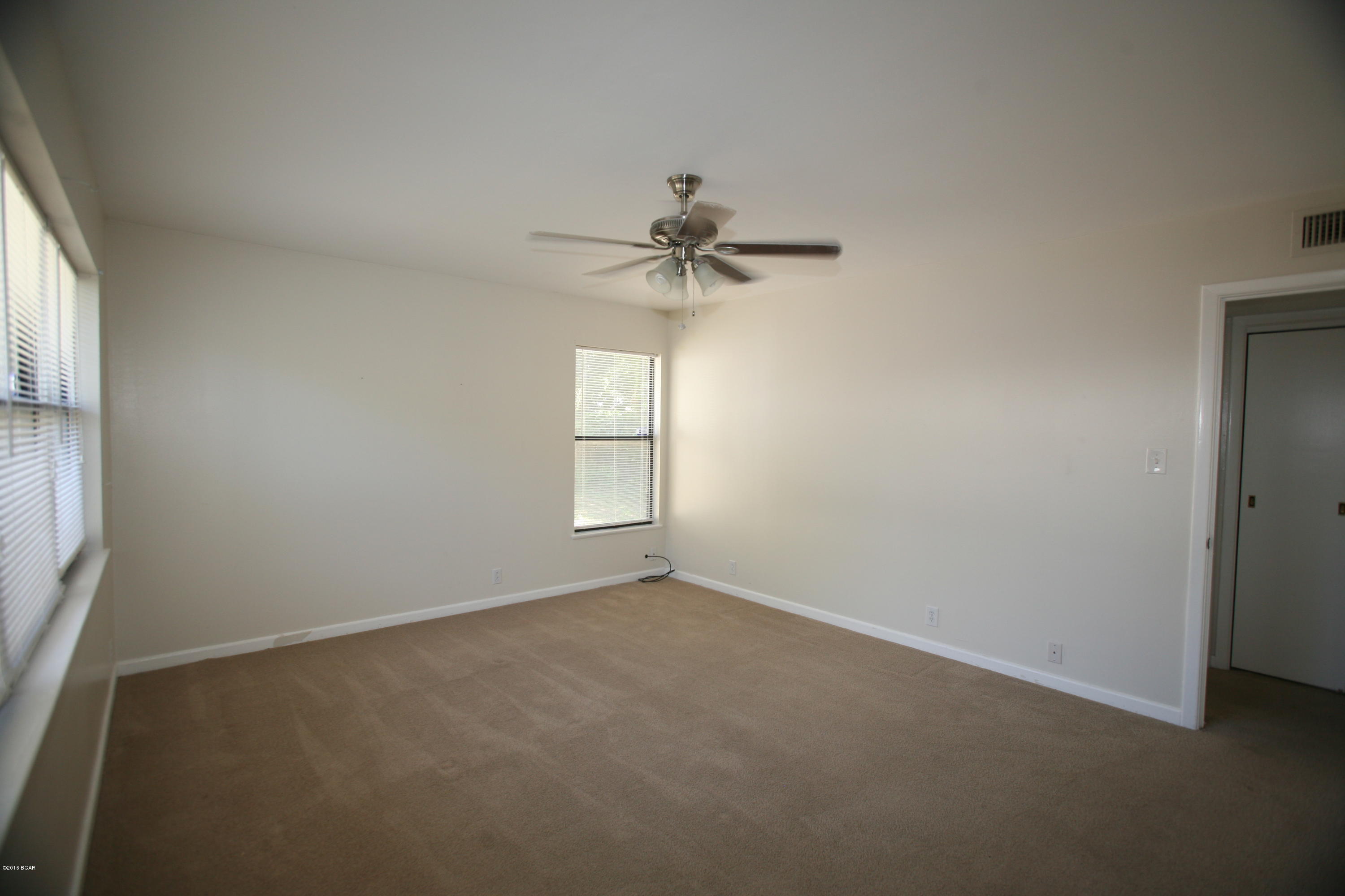 Woodlawn Unit 1 - Residential