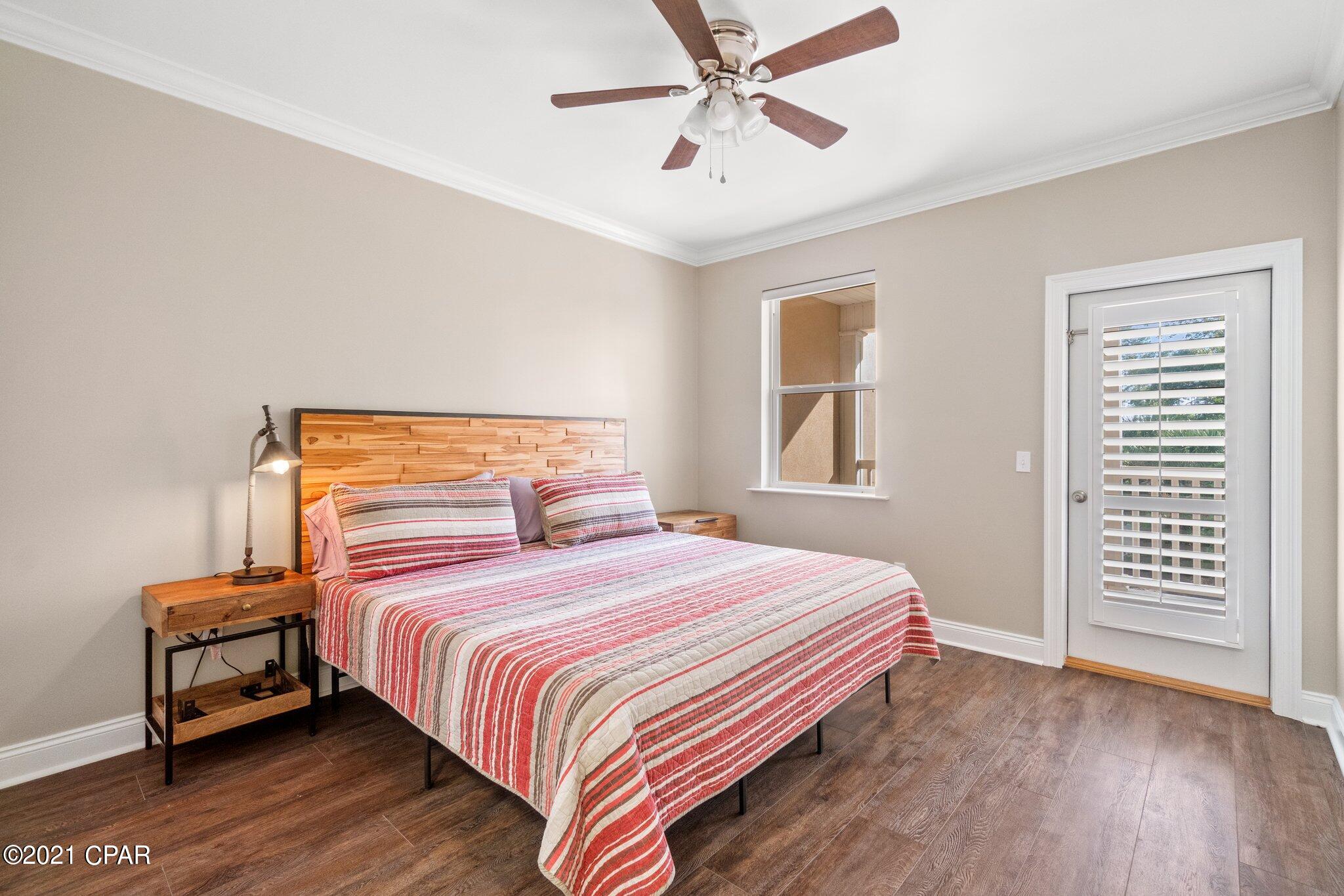 Pelican Bay - Residential