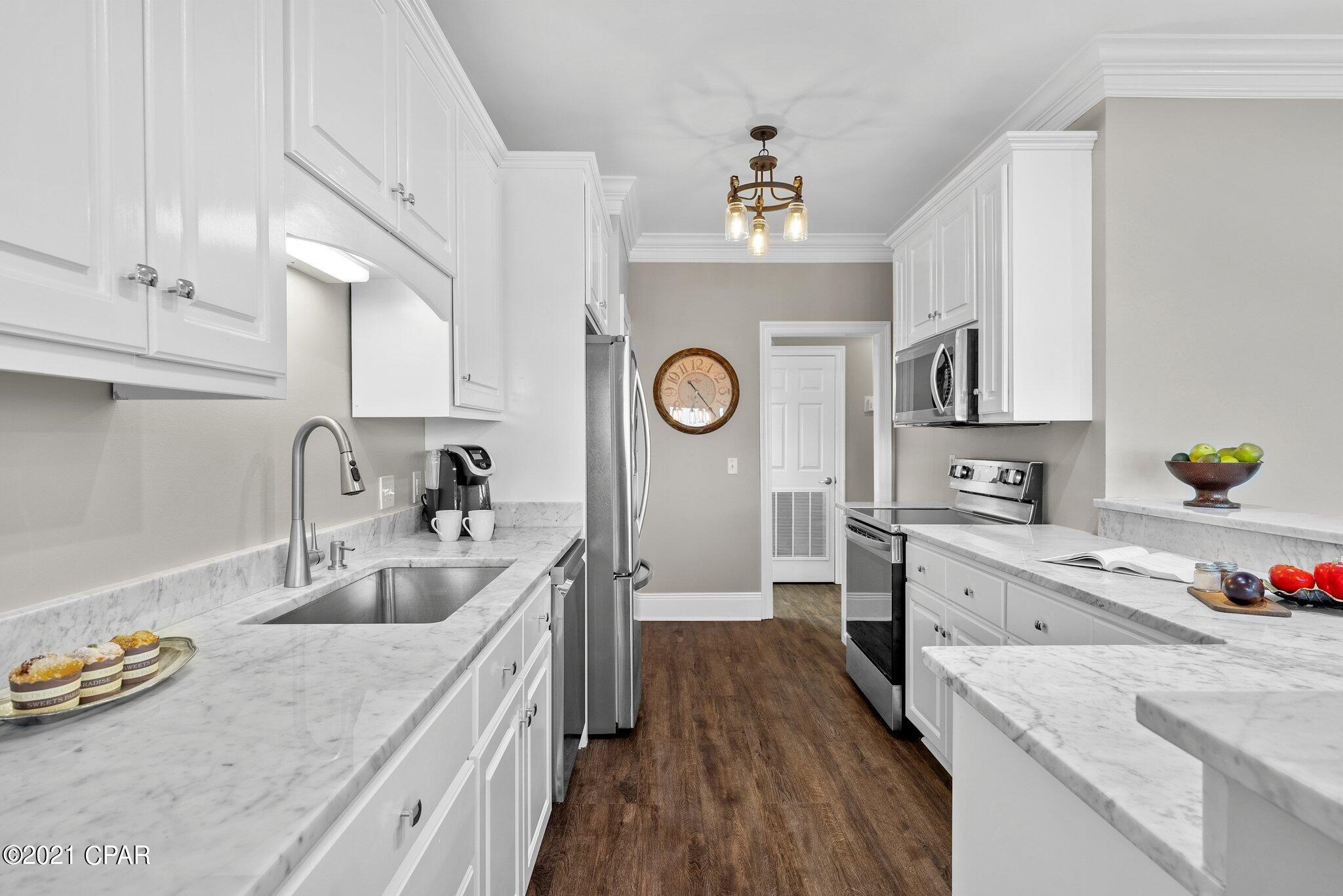 Pelican Bay - Residential