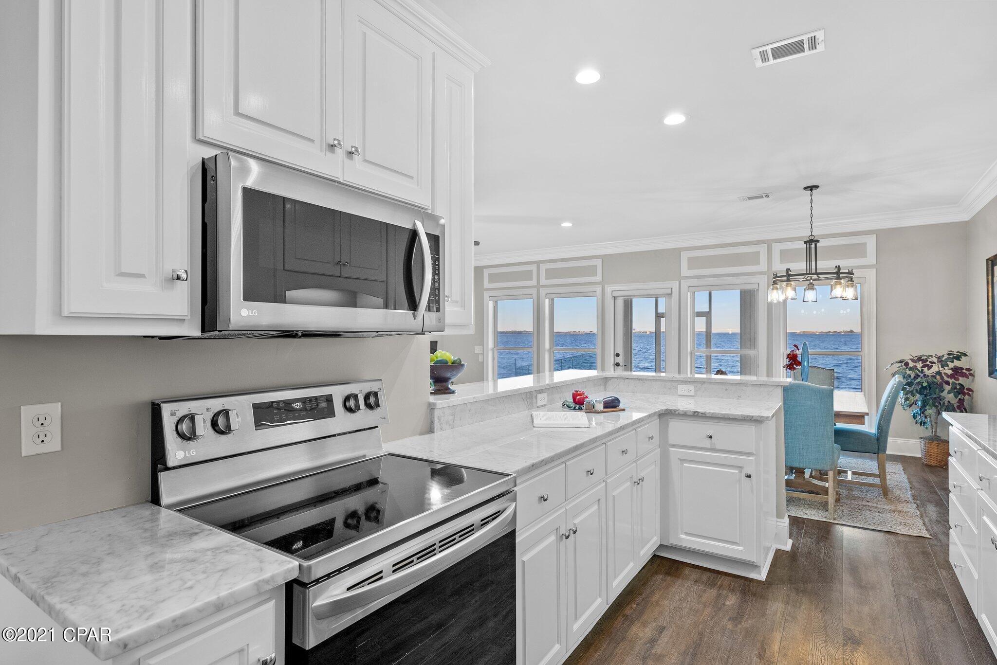 Pelican Bay - Residential