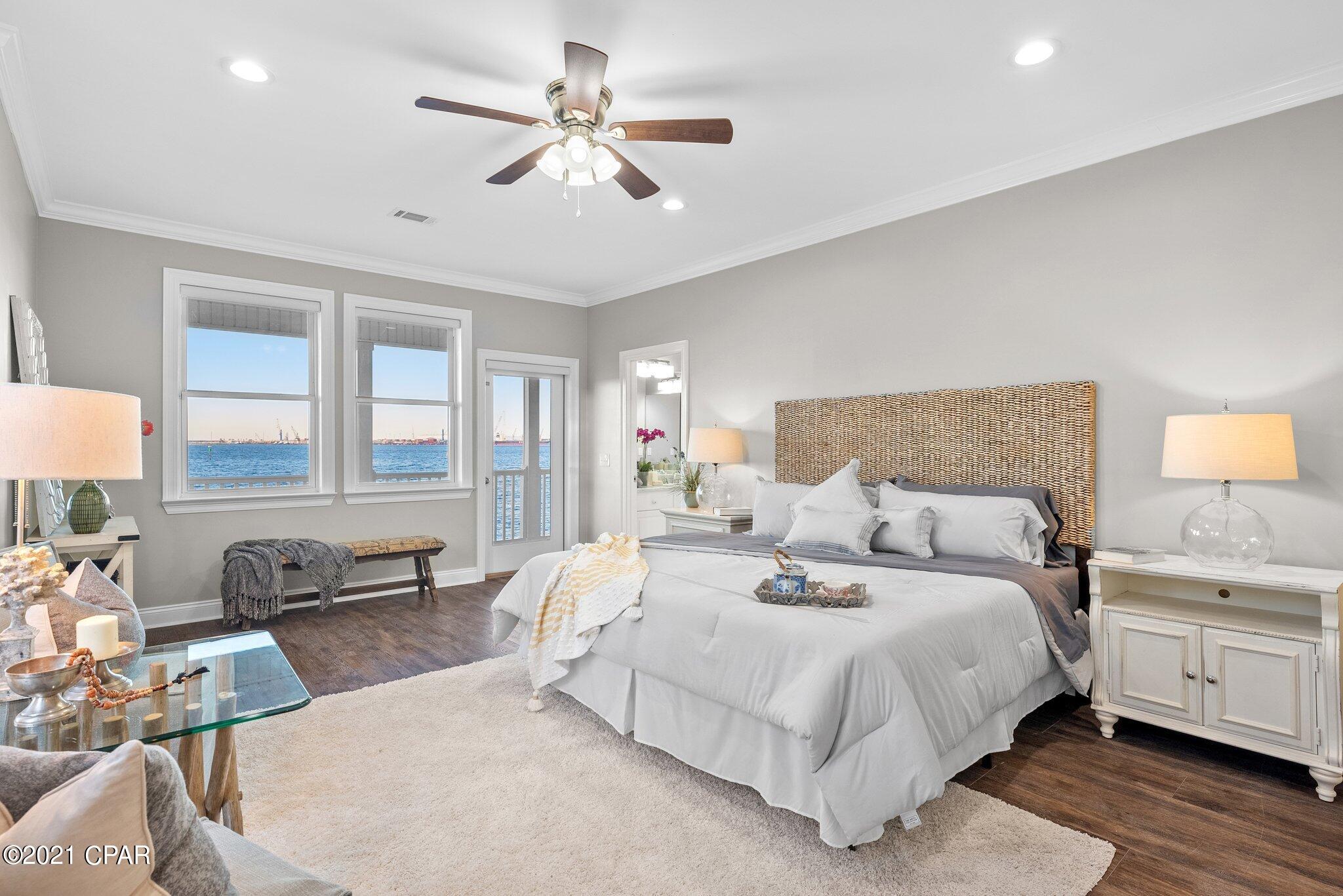 Pelican Bay - Residential