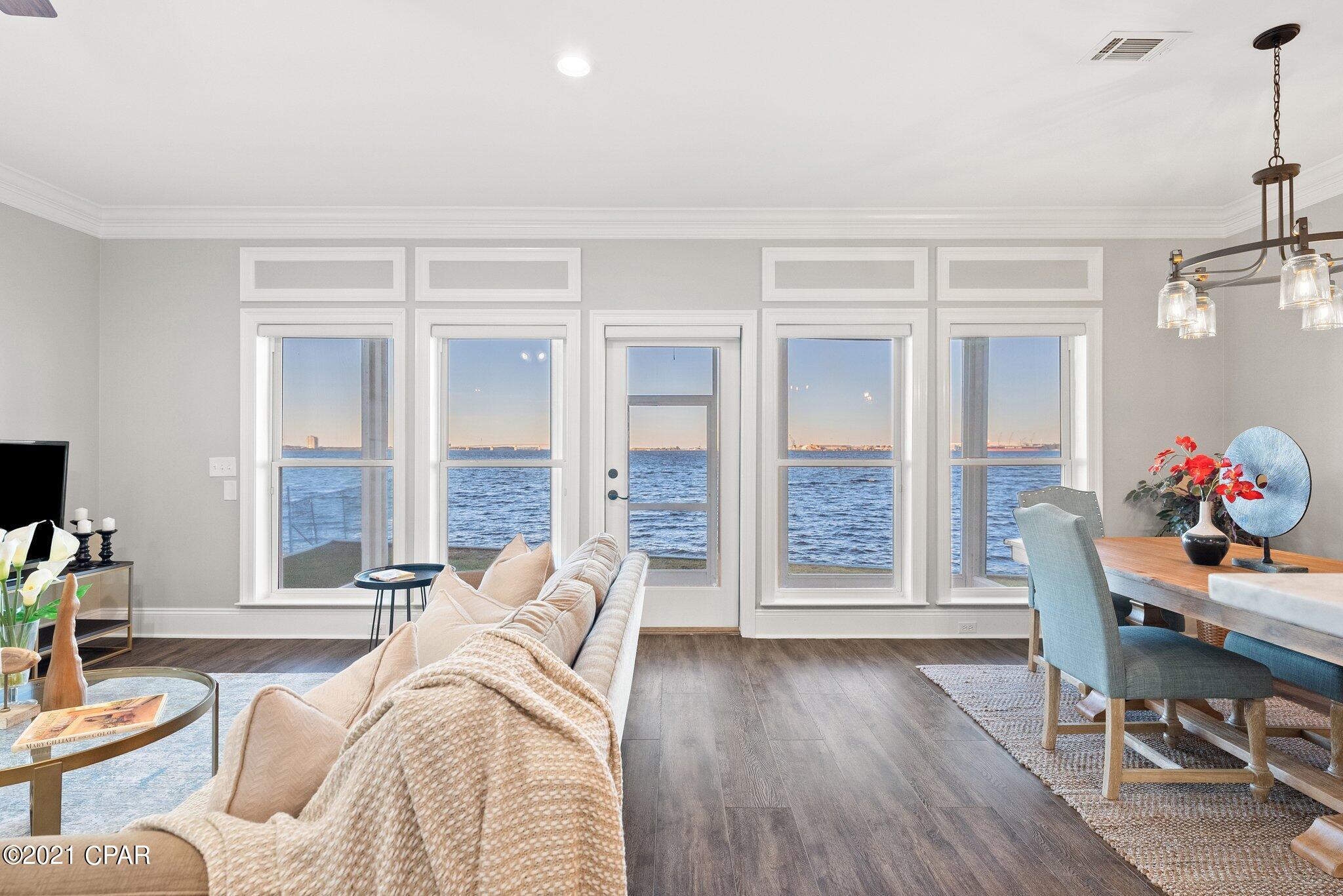 Pelican Bay - Residential