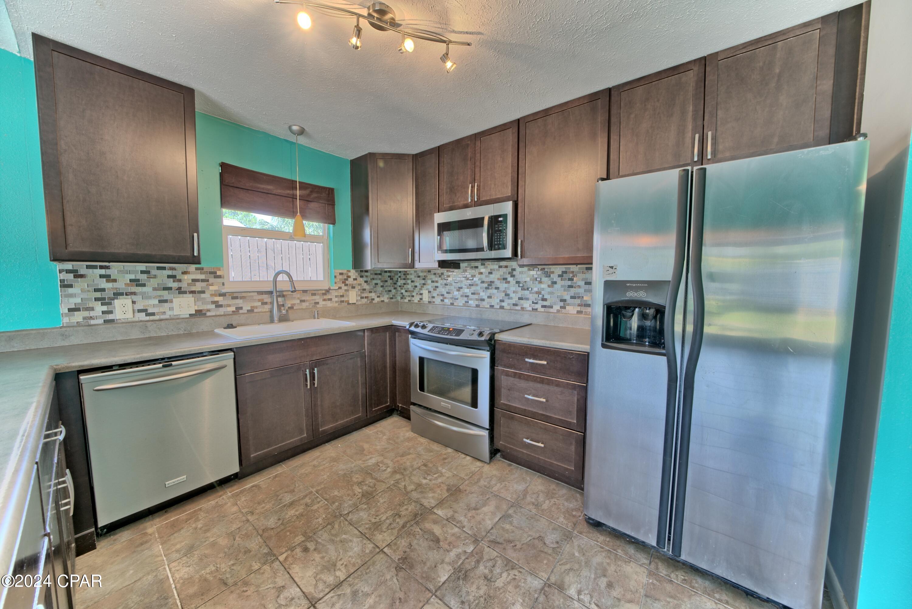 Bel Air - Residential