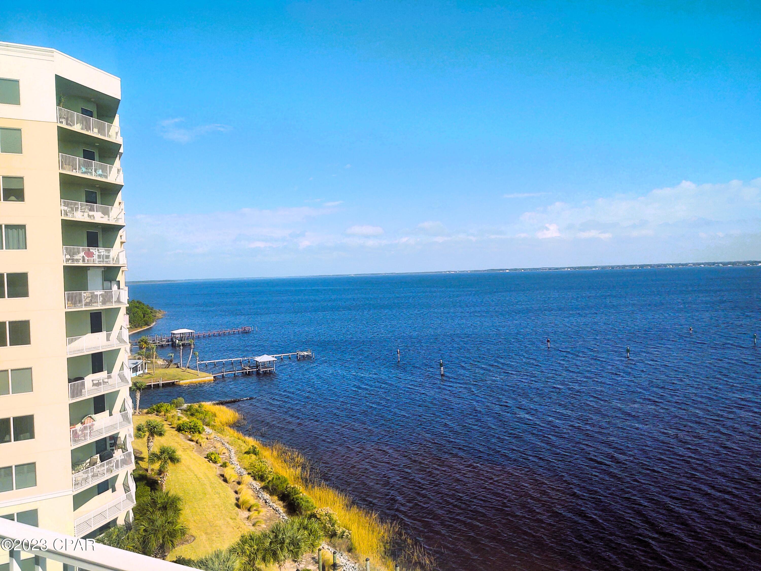 Hibiscus By The Bay - Residential