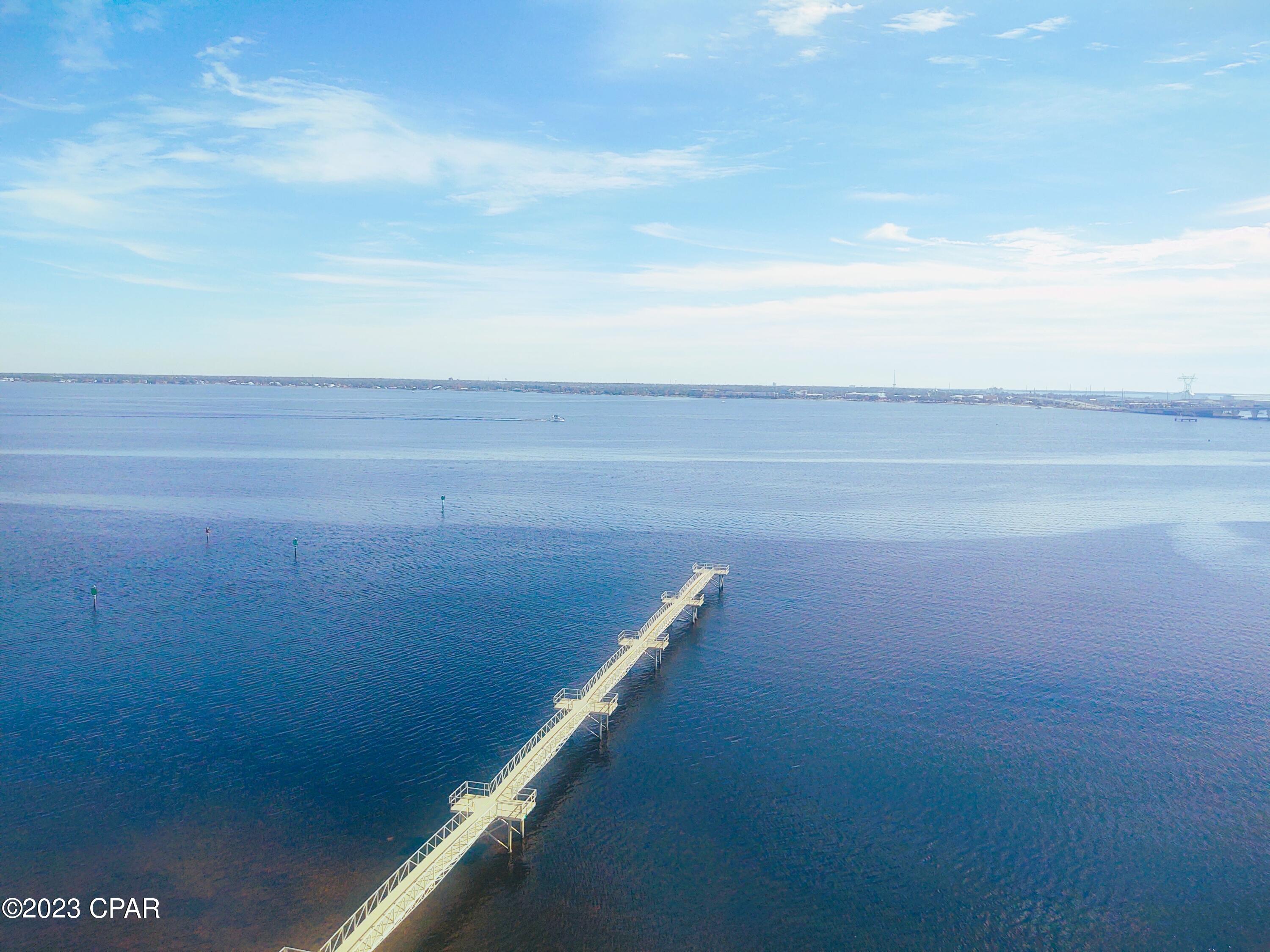 Hibiscus By The Bay - Residential