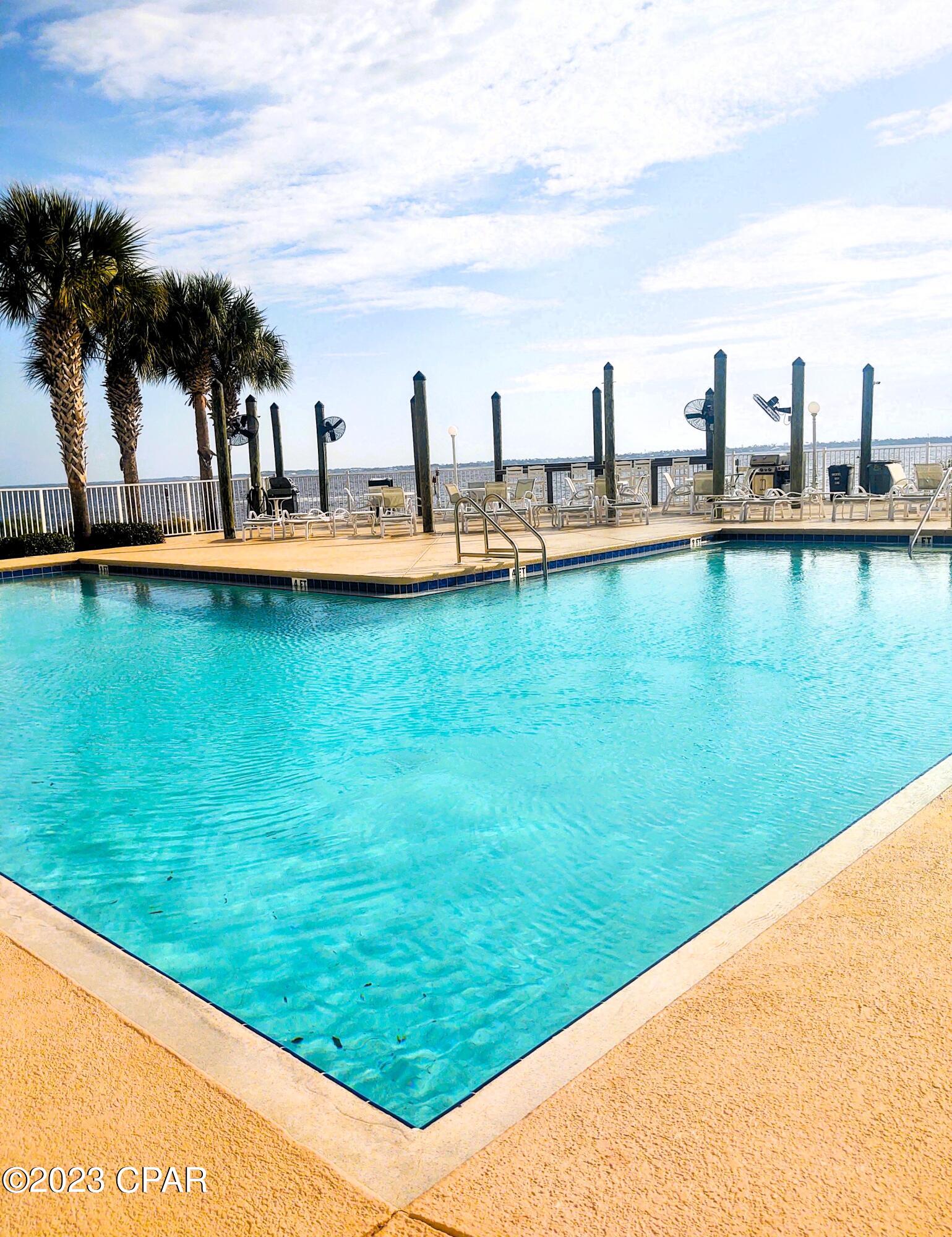 Hibiscus By The Bay - Residential