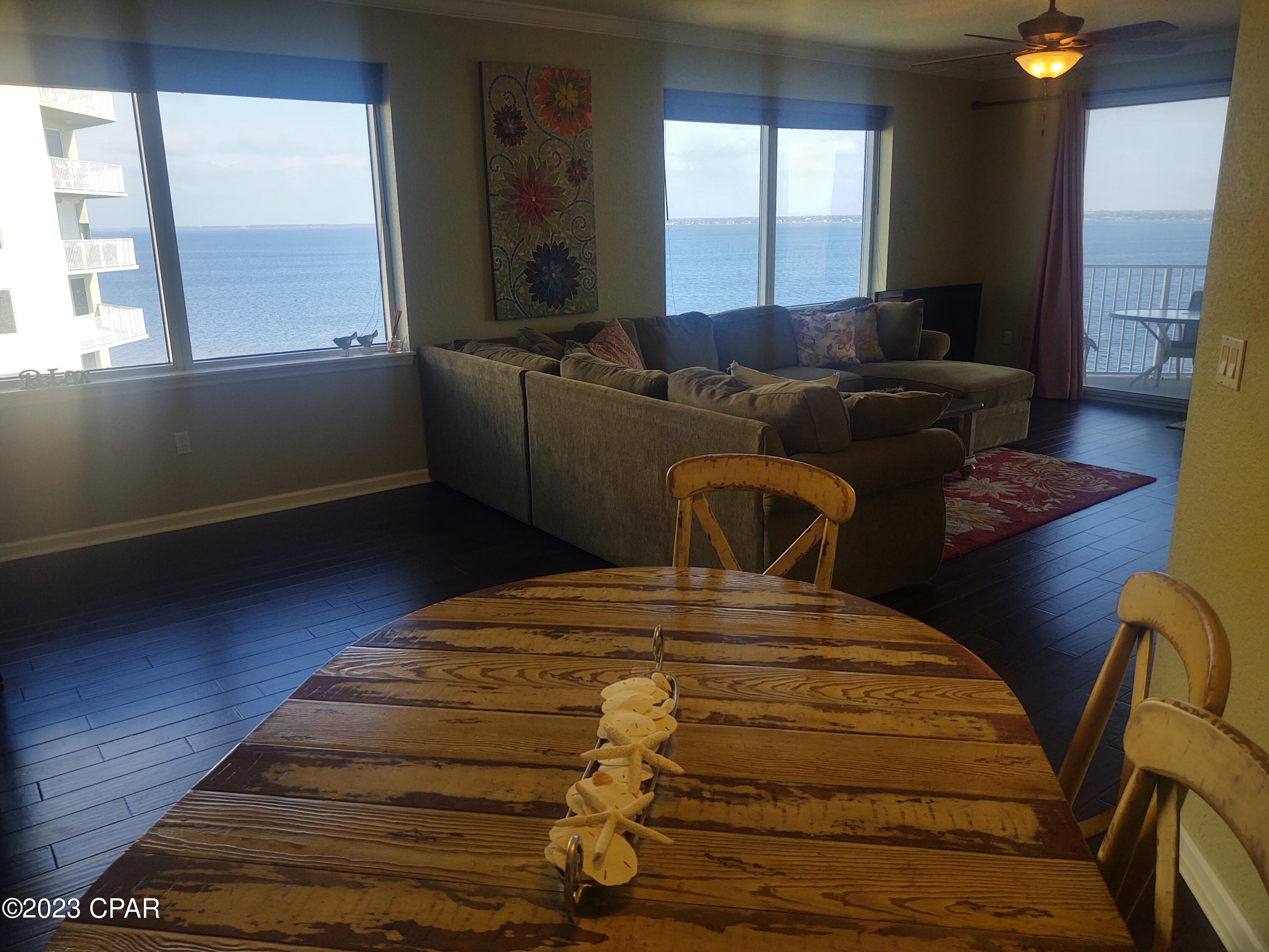 Hibiscus By The Bay - Residential