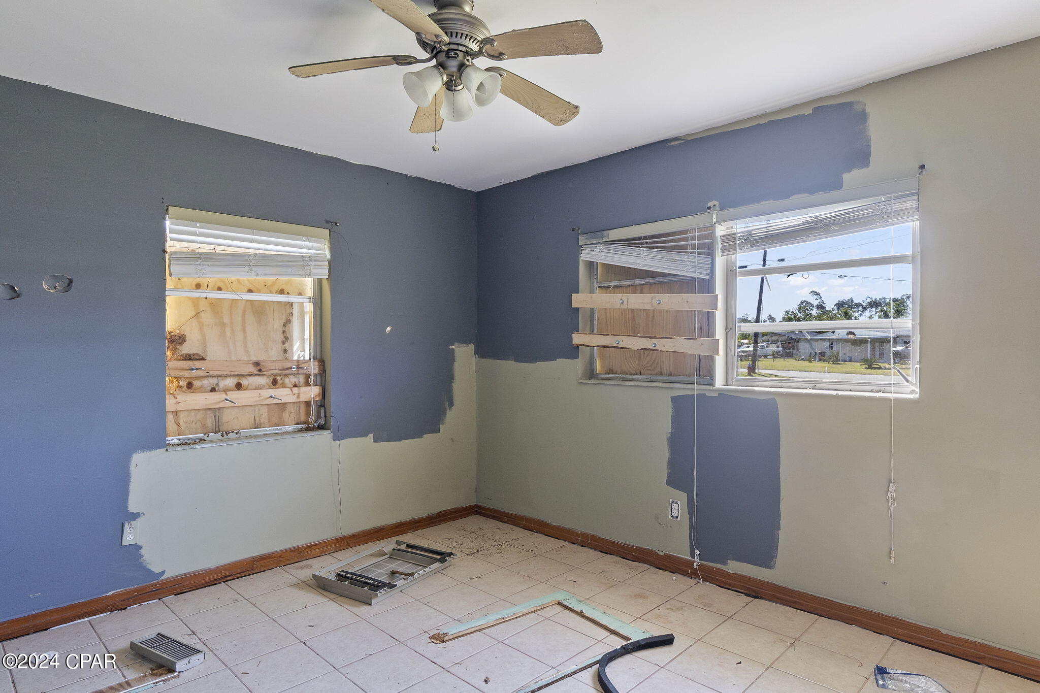 Hentz 1st Add Unit B - Residential