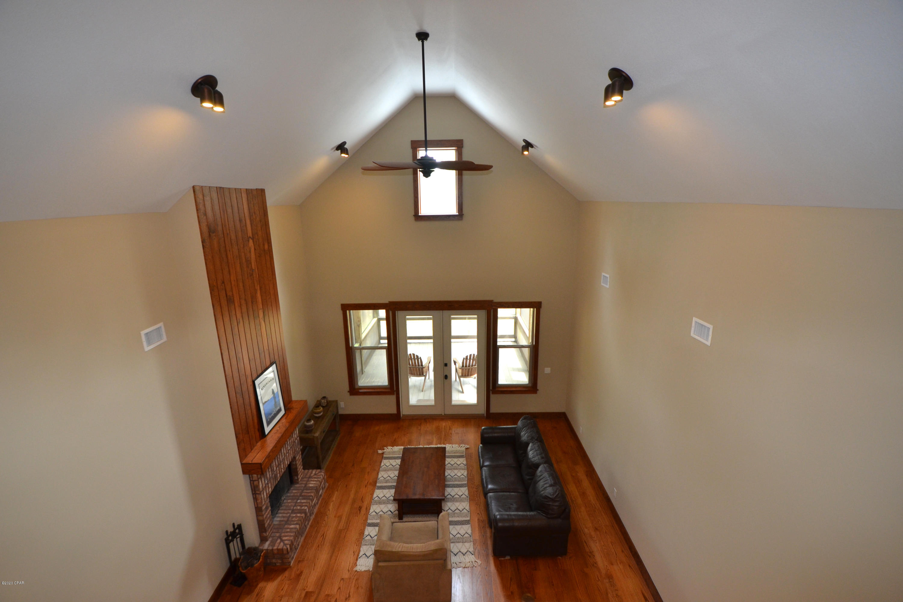 Rivercamps On Crooked Creek - Residential