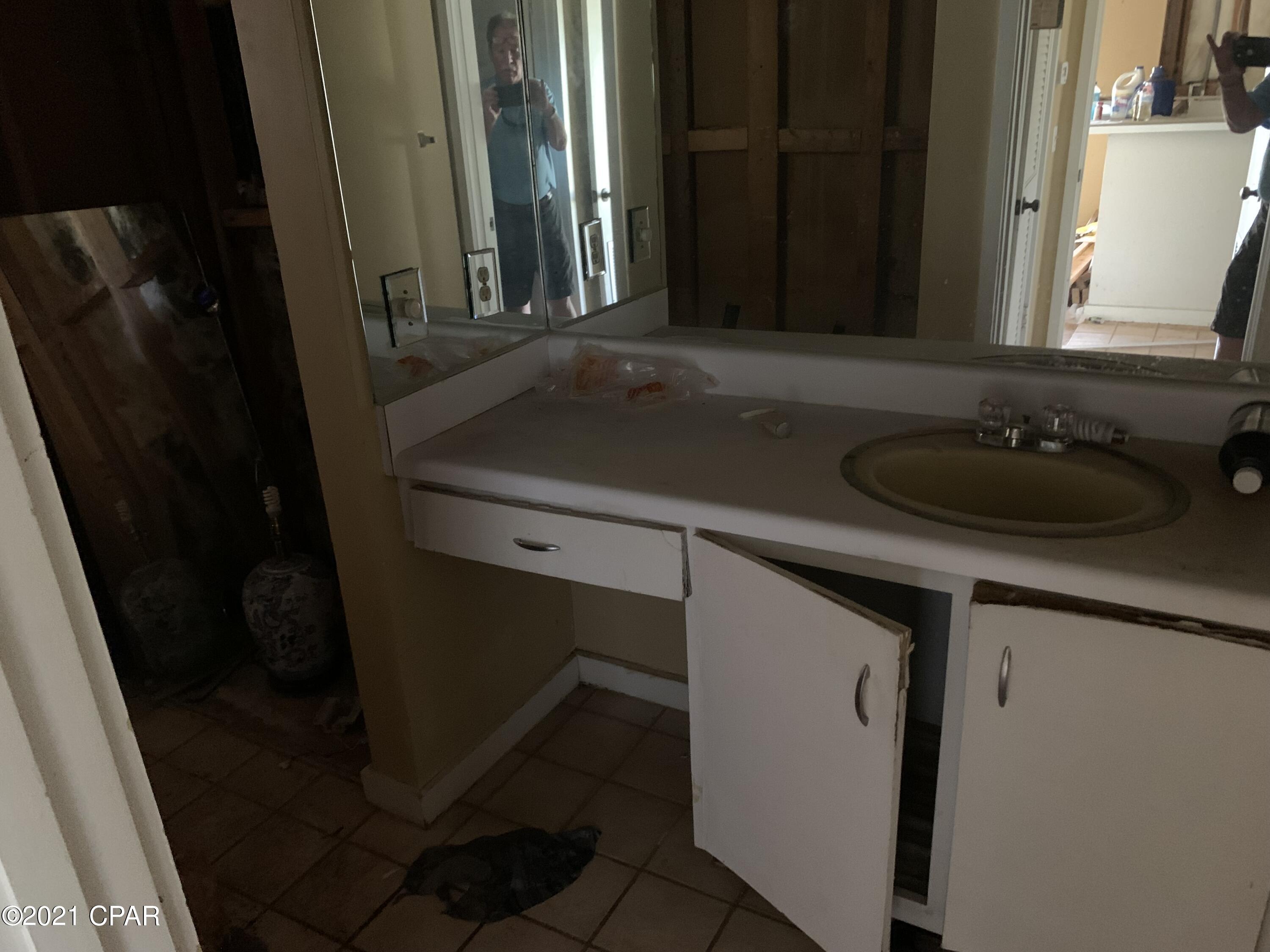 Bay Point Harbour Villas - Residential