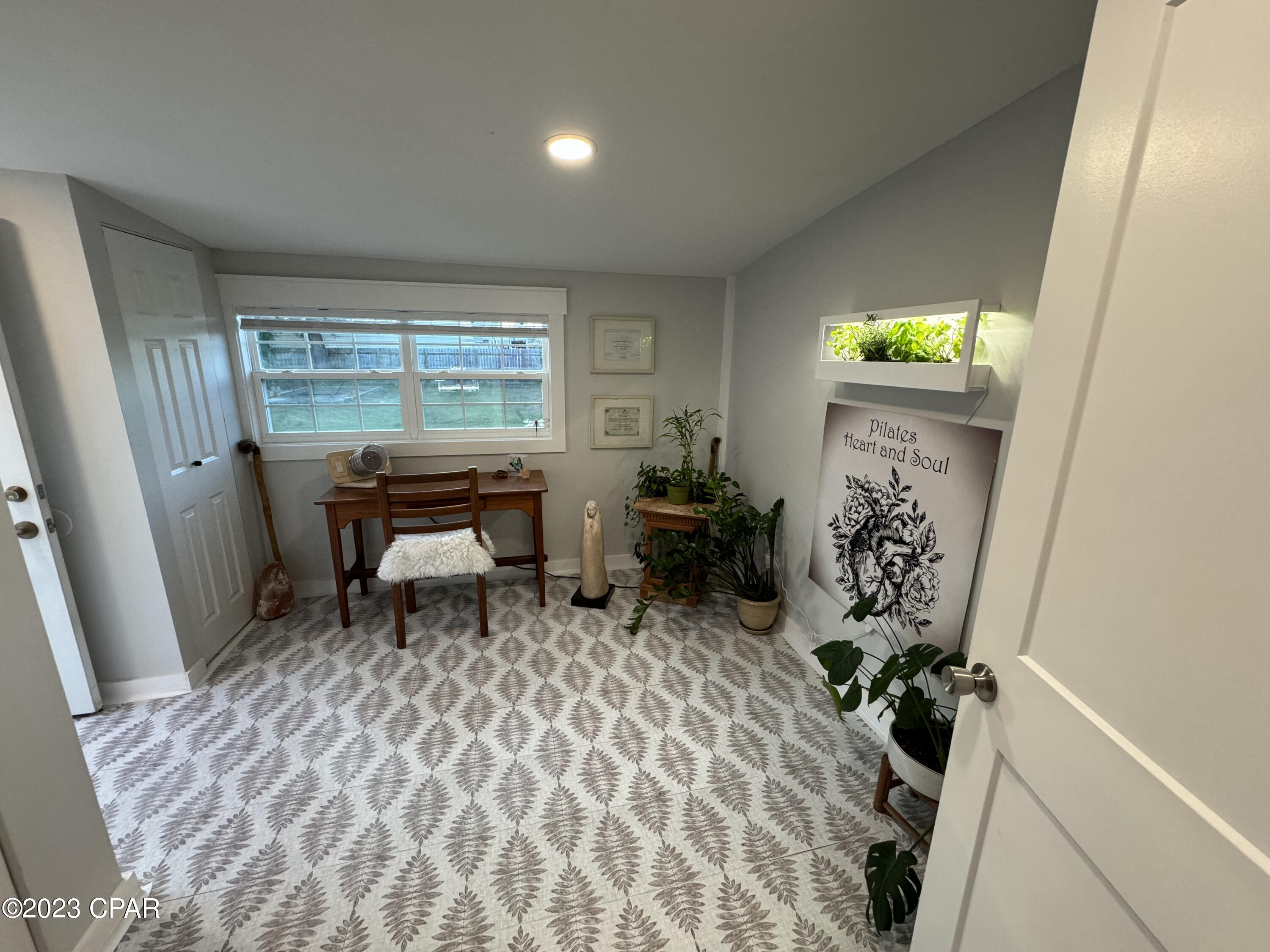 Oakland Terrace Add - Residential