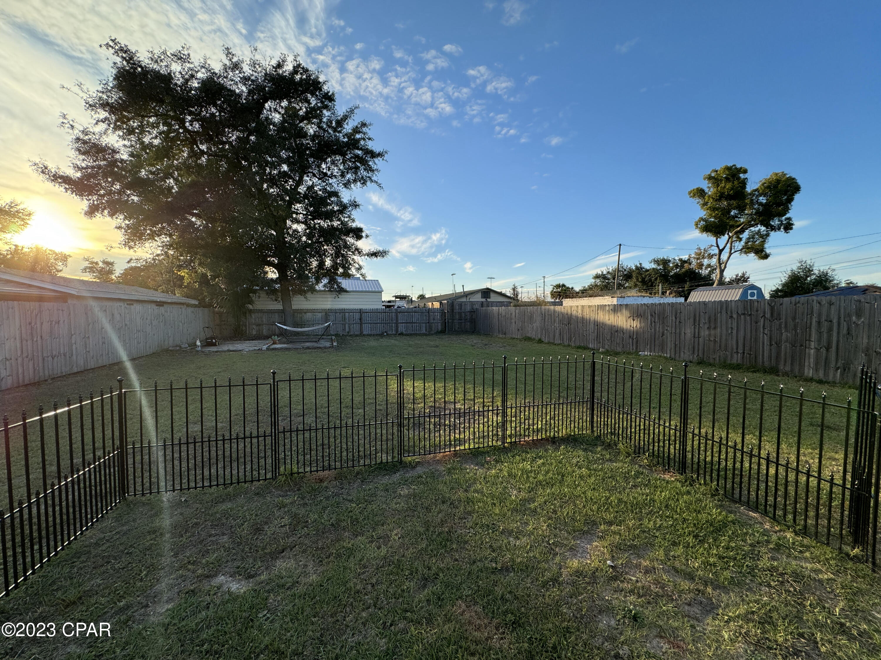 Oakland Terrace Add - Residential