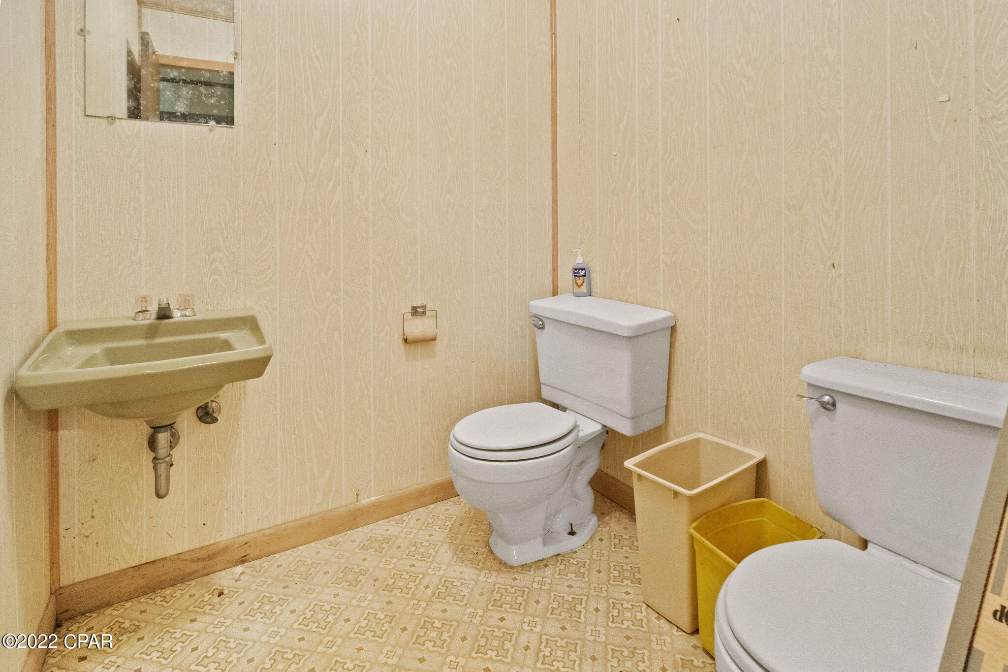 [No Recorded Subdiv] - Commercial Sale