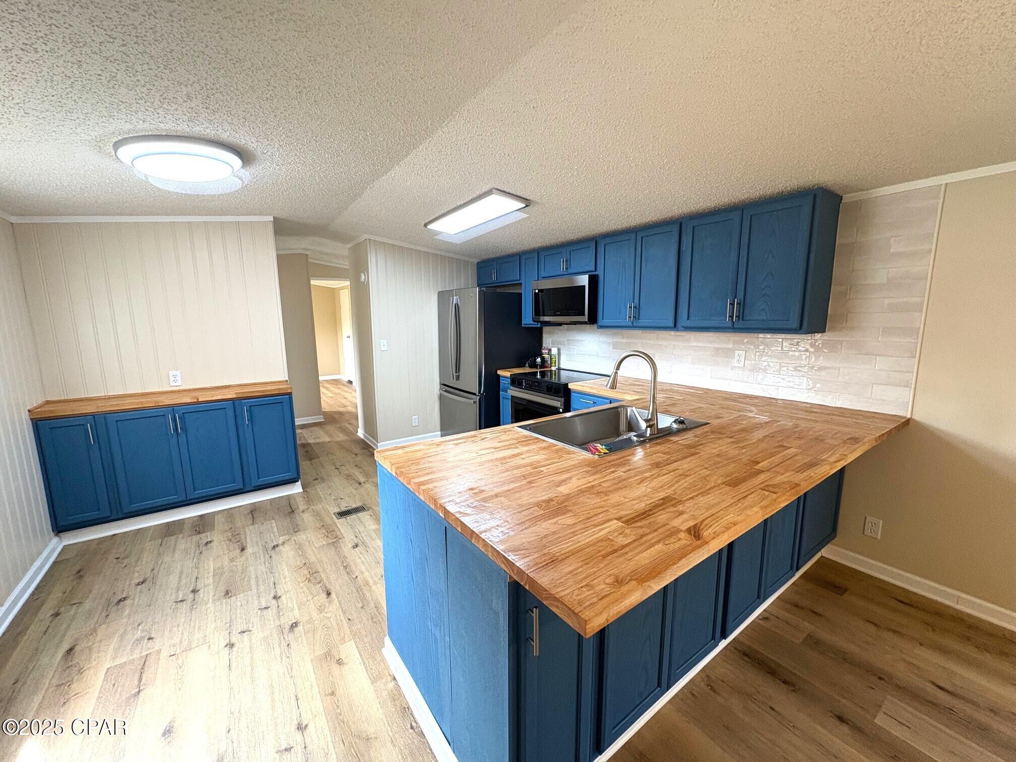 Highlands At Compass Lake - Residential