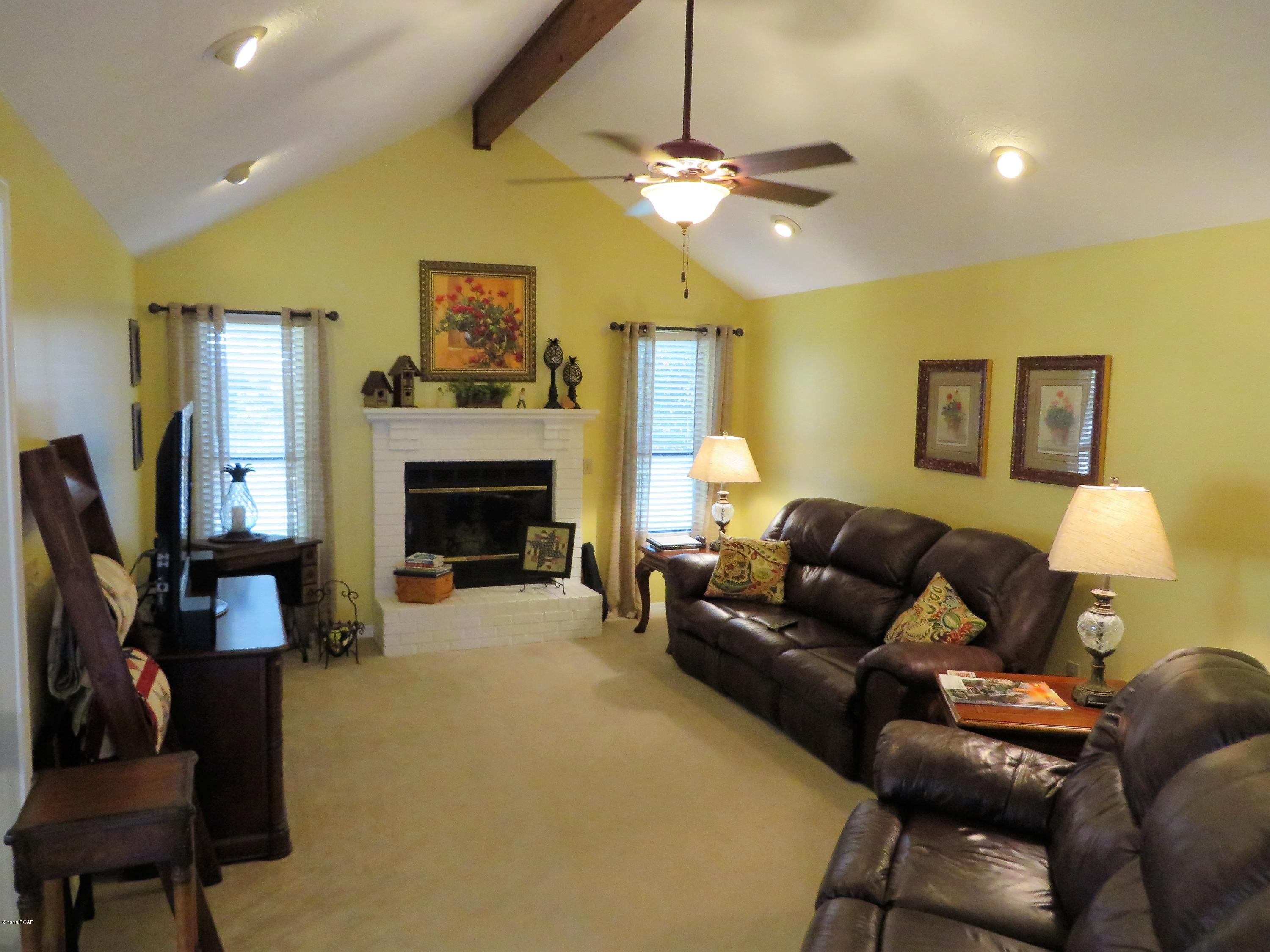 Baywood Shores Est Unit 2 - Residential