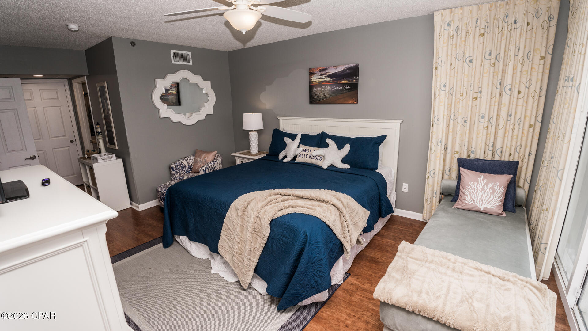 Long Beach Towers II - Residential