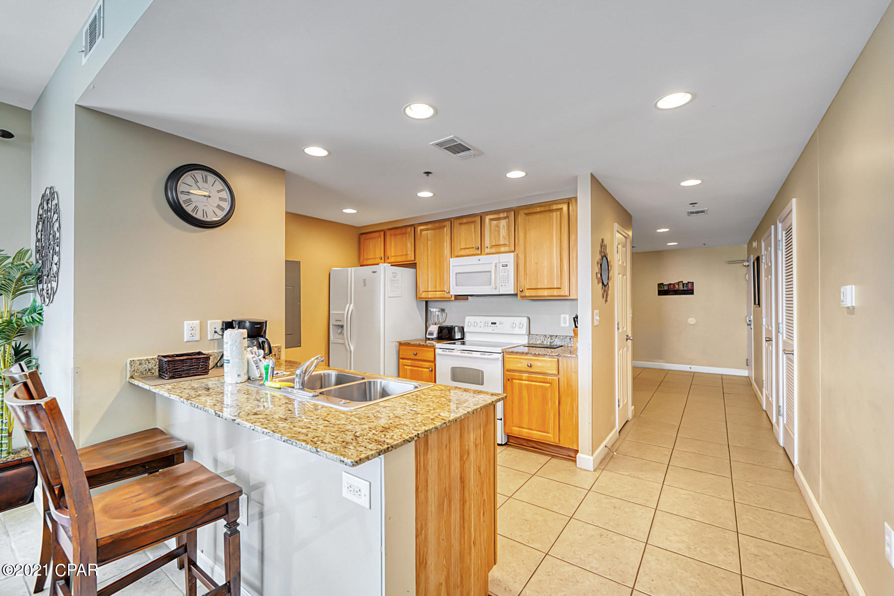 Splash Condo - Residential