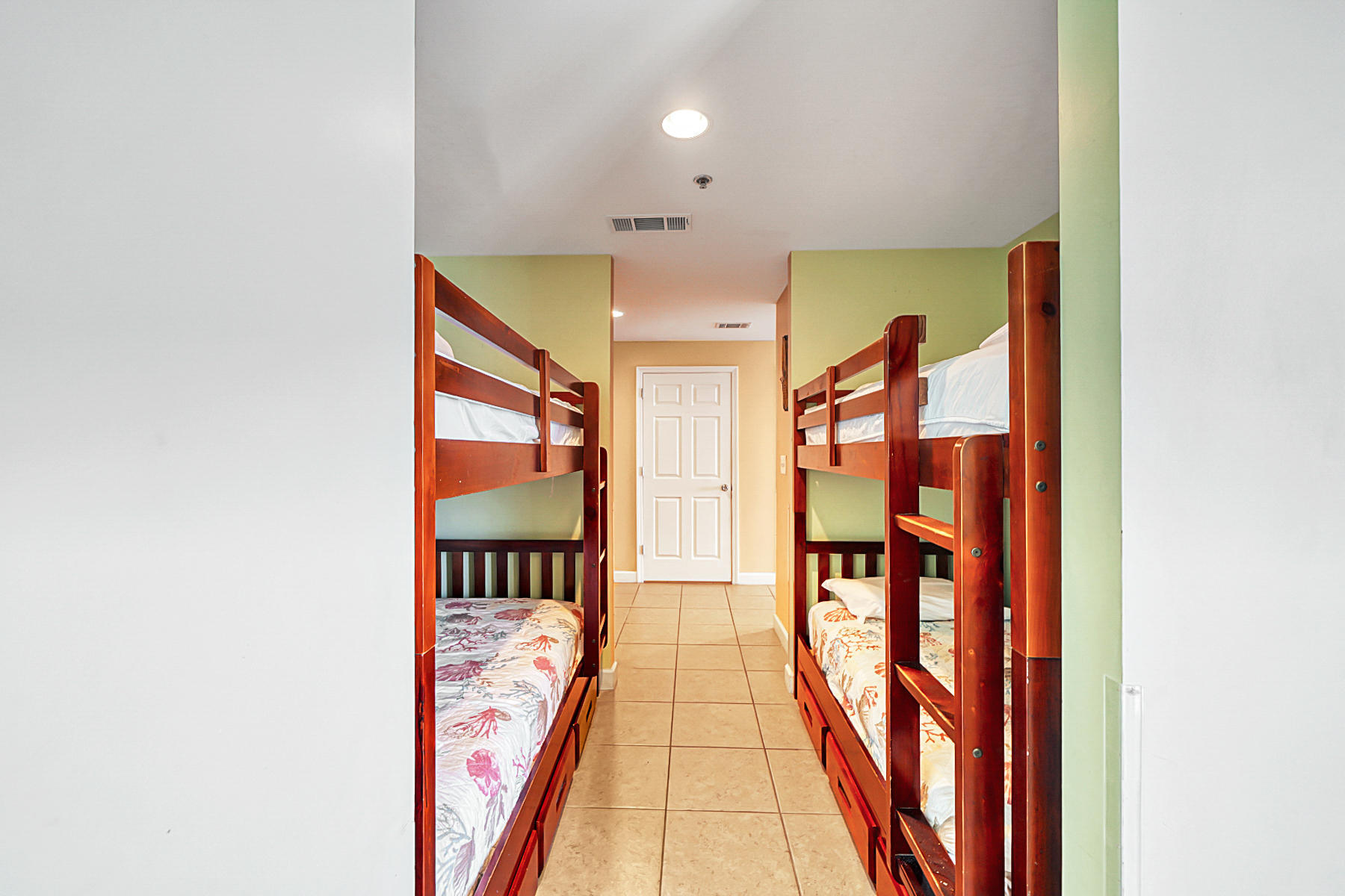 Splash Condo - Residential