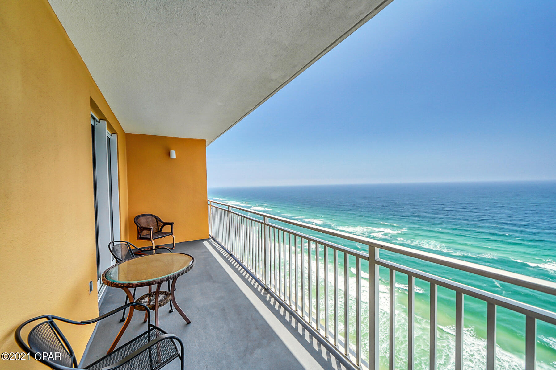 Splash Condo - Residential