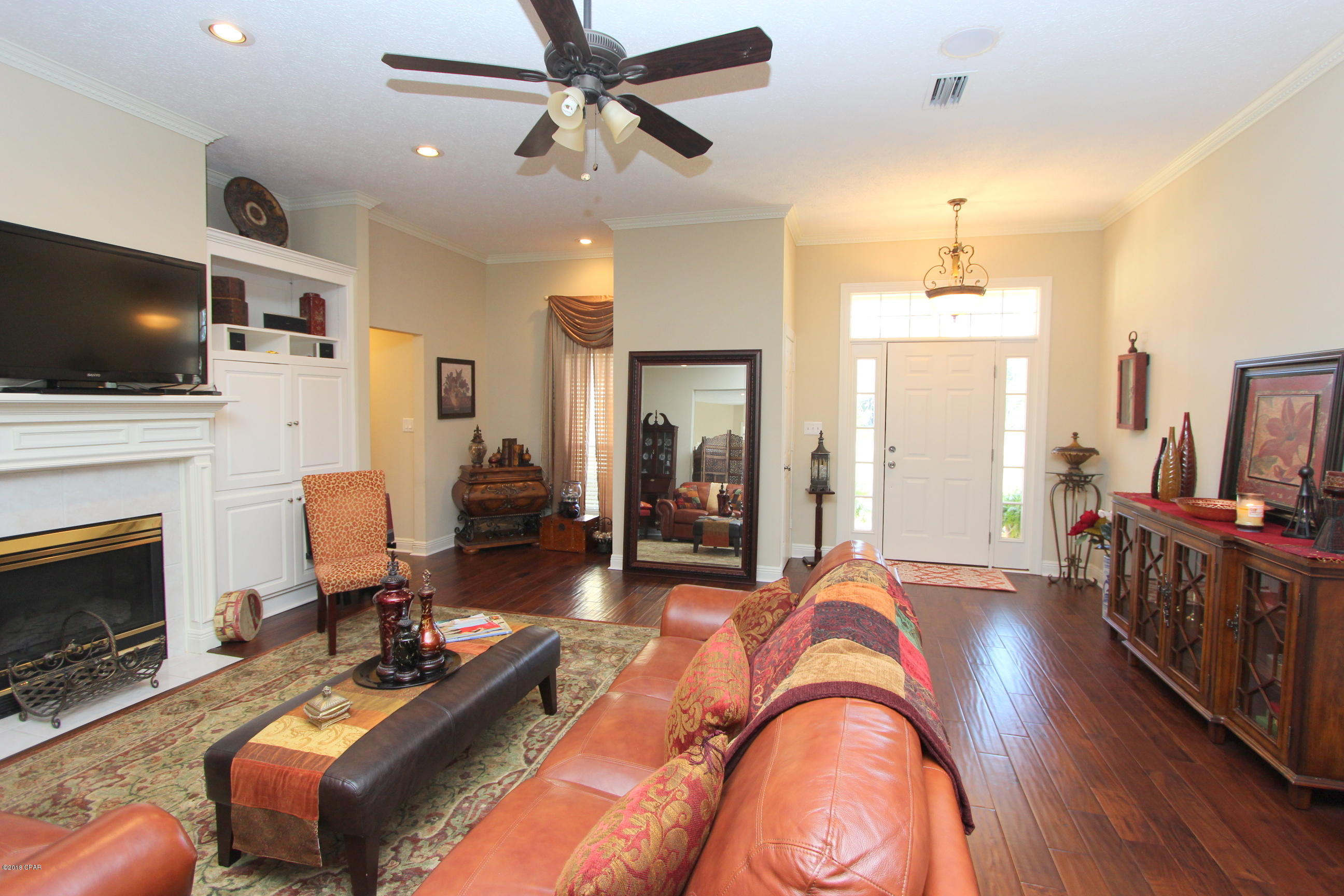 Colony Club Hrbr Ph 3 - Residential