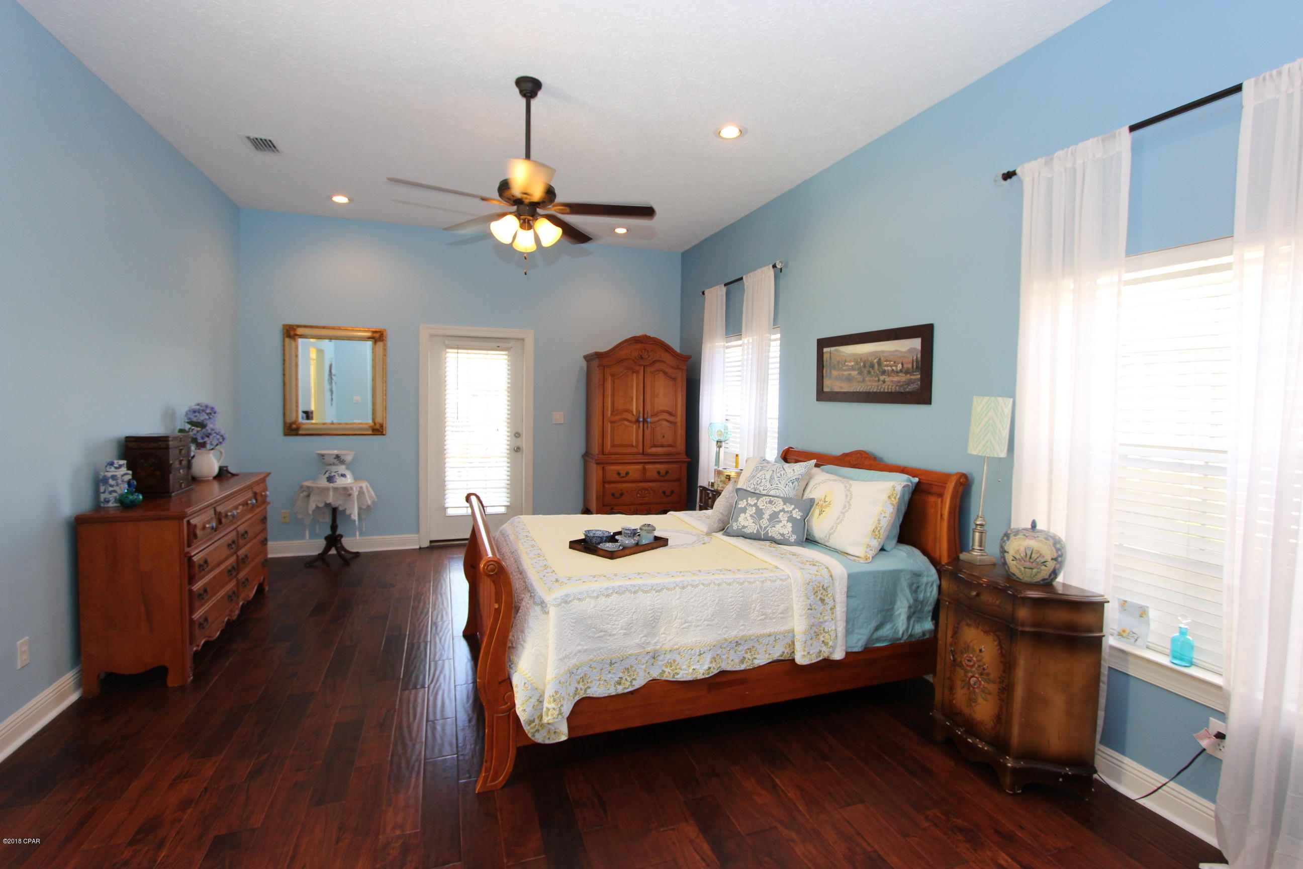 Colony Club Hrbr Ph 3 - Residential