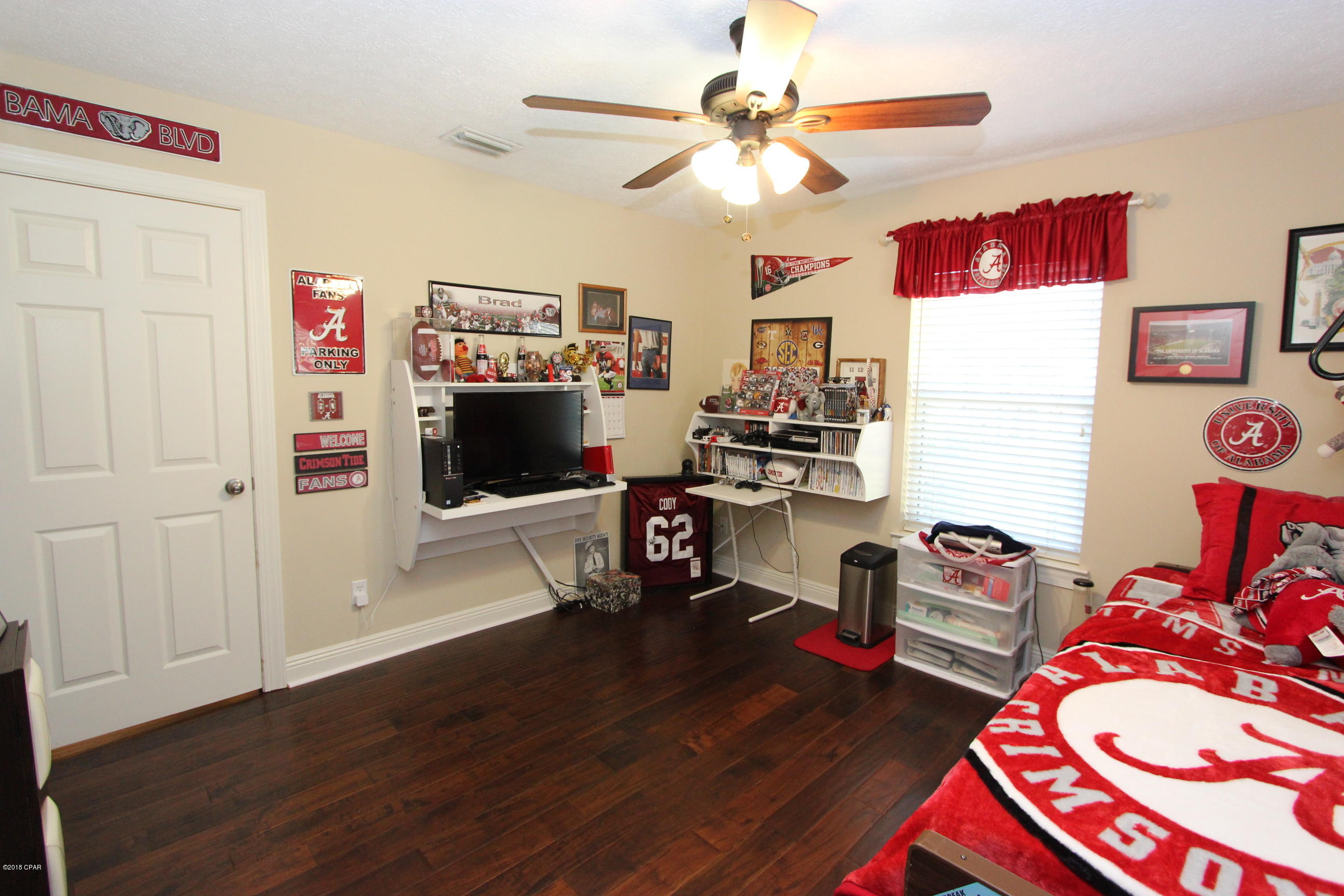 Colony Club Hrbr Ph 3 - Residential