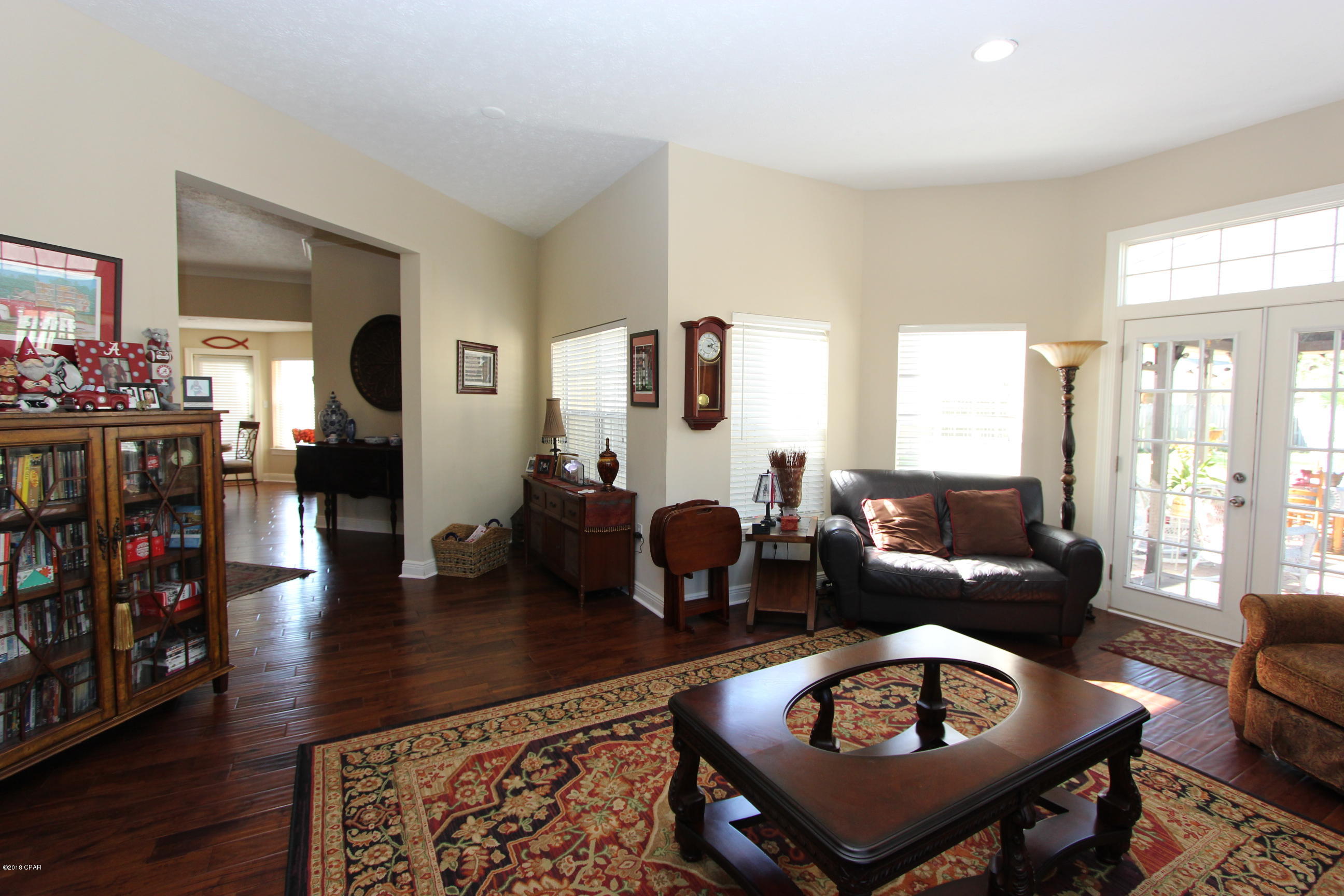 Colony Club Hrbr Ph 3 - Residential