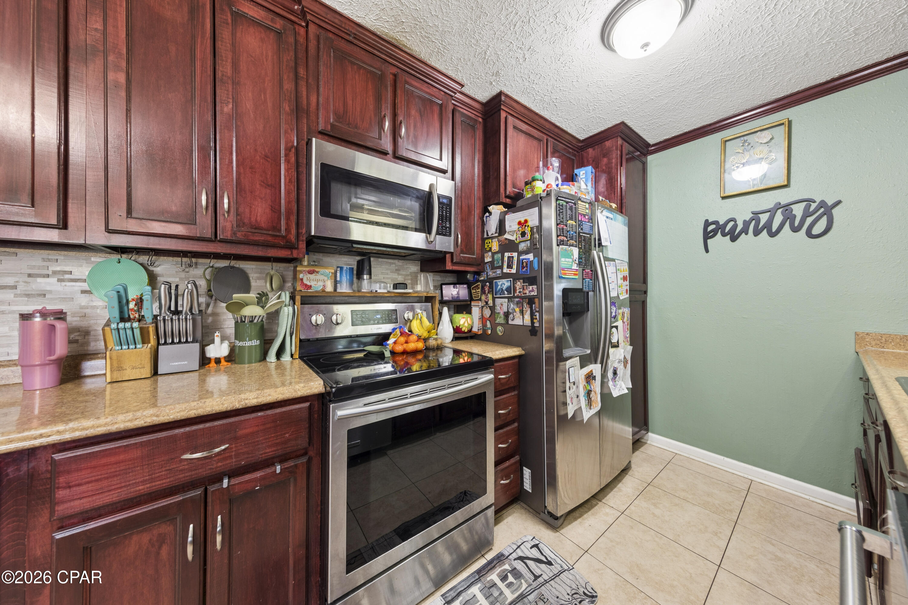 [No Recorded Subdiv] - Residential