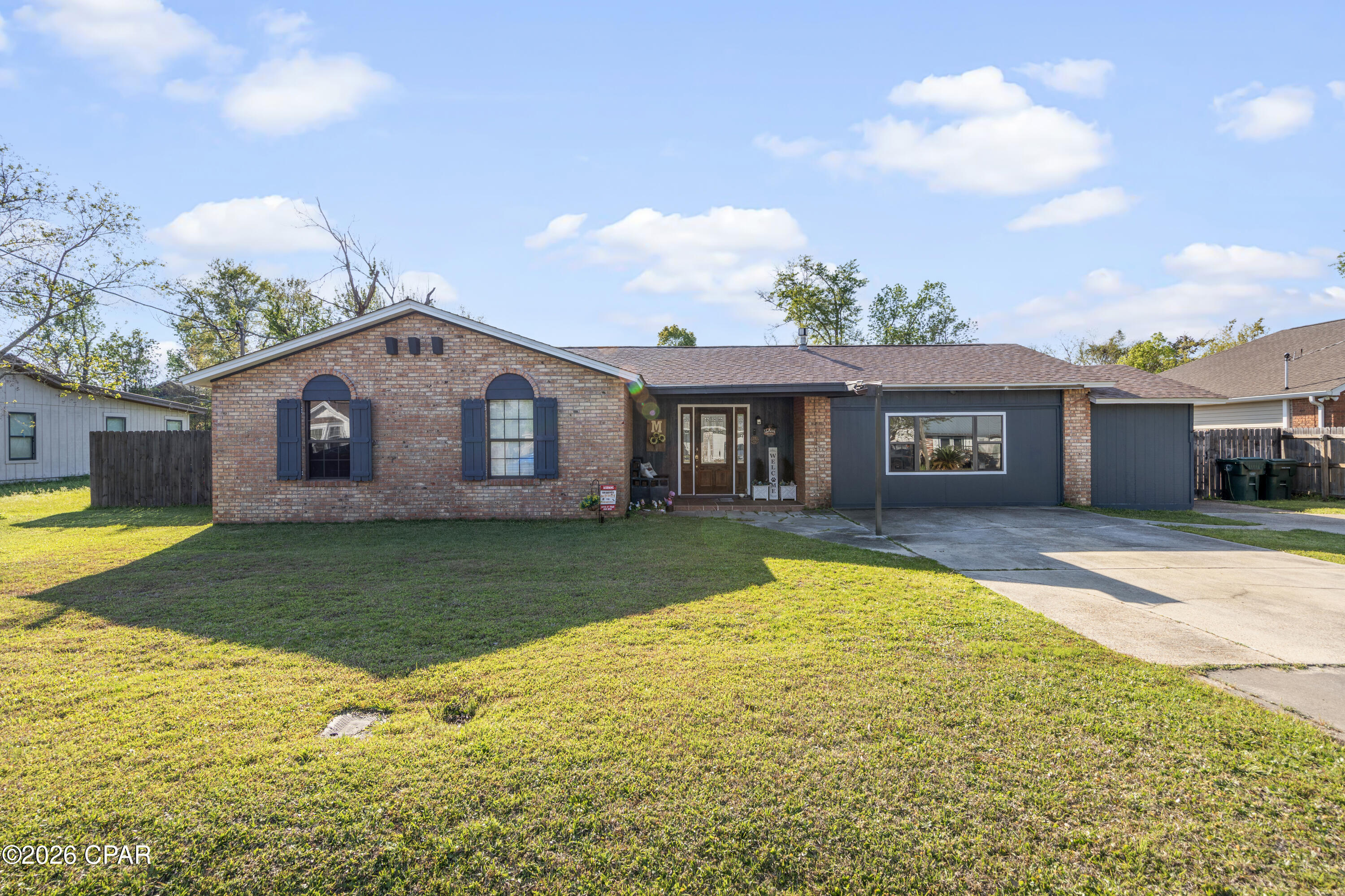 [No Recorded Subdiv] - Residential