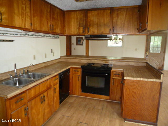 Pine Orchards Hgts 2nd Add - Residential