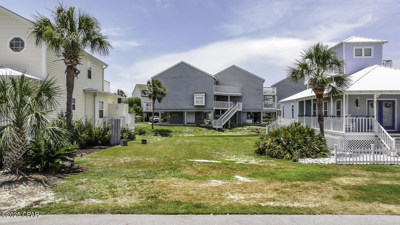 Barrier Dunes - Land