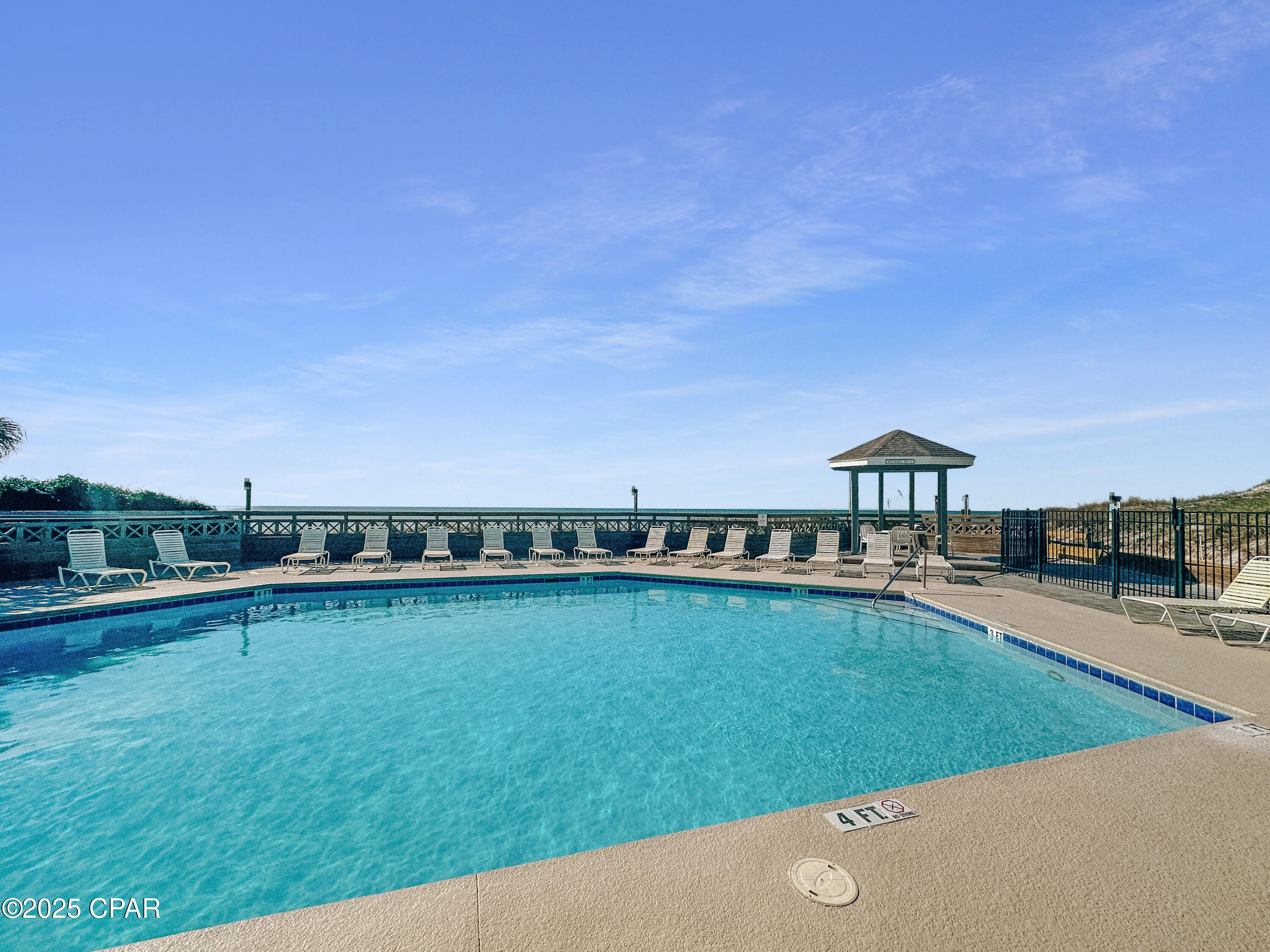 Barrier Dunes - Land