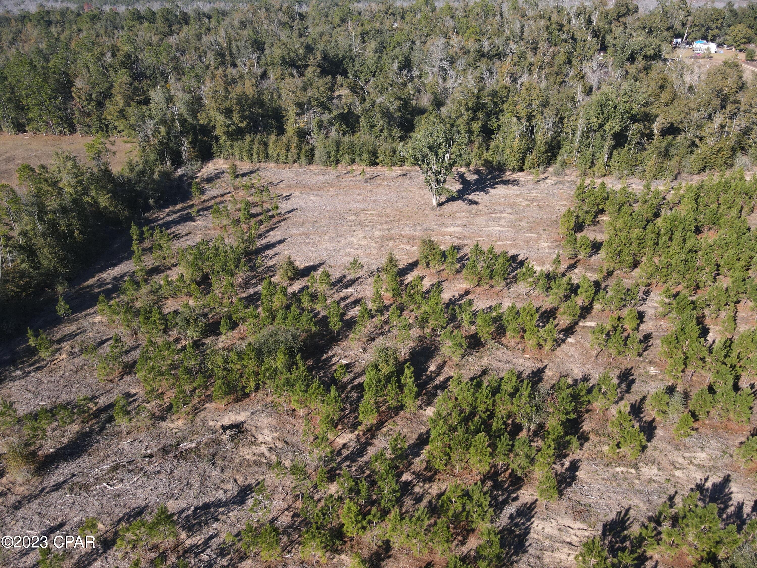 [No Recorded Subdiv] - Land