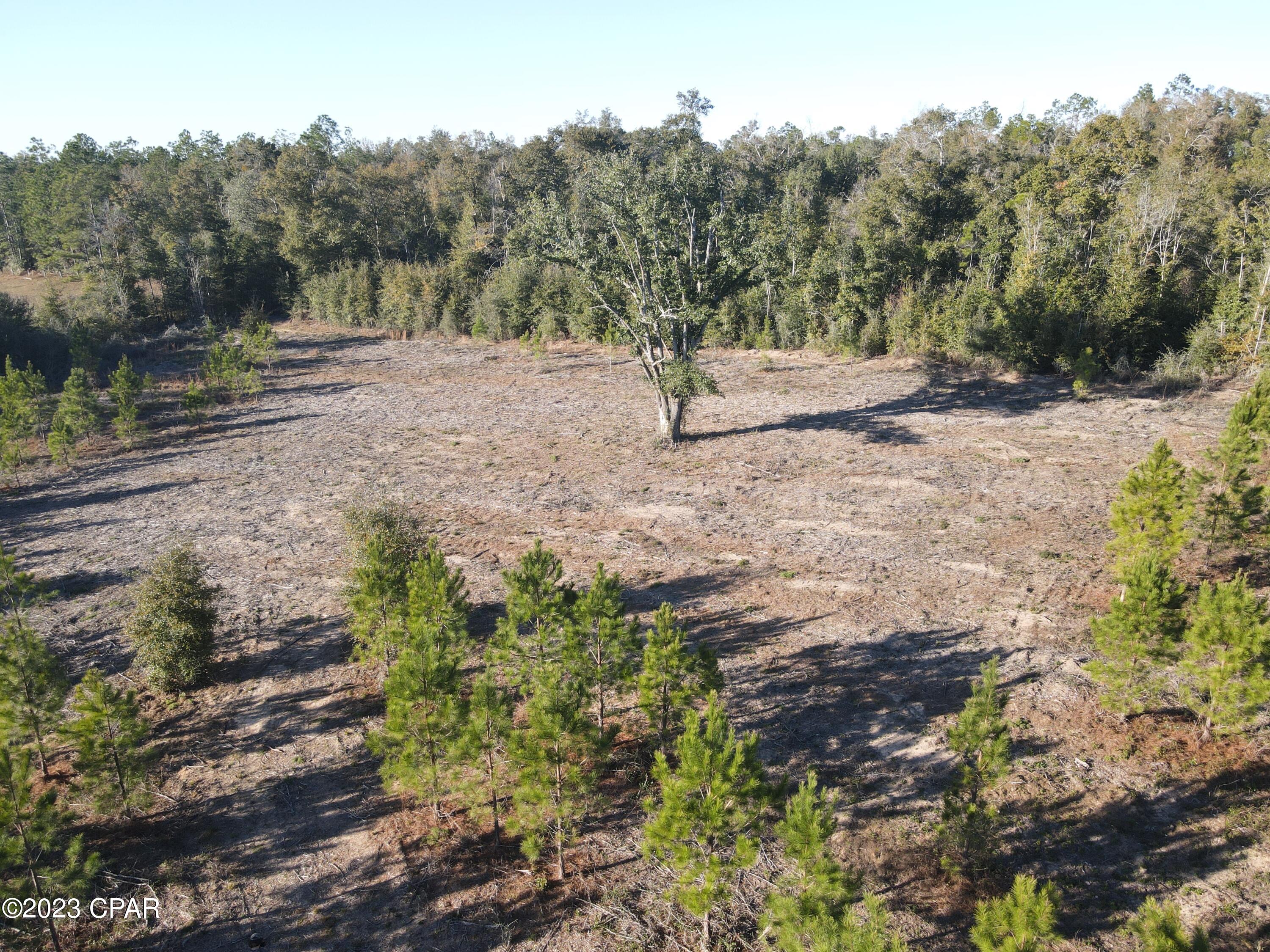 [No Recorded Subdiv] - Land