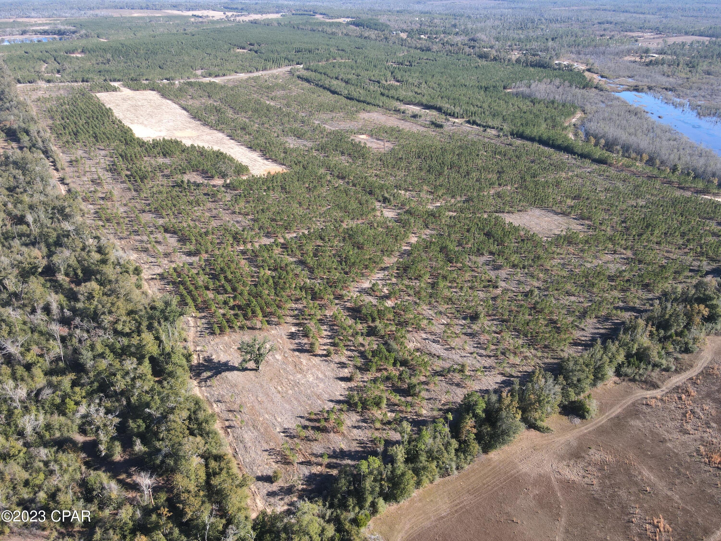 [No Recorded Subdiv] - Land